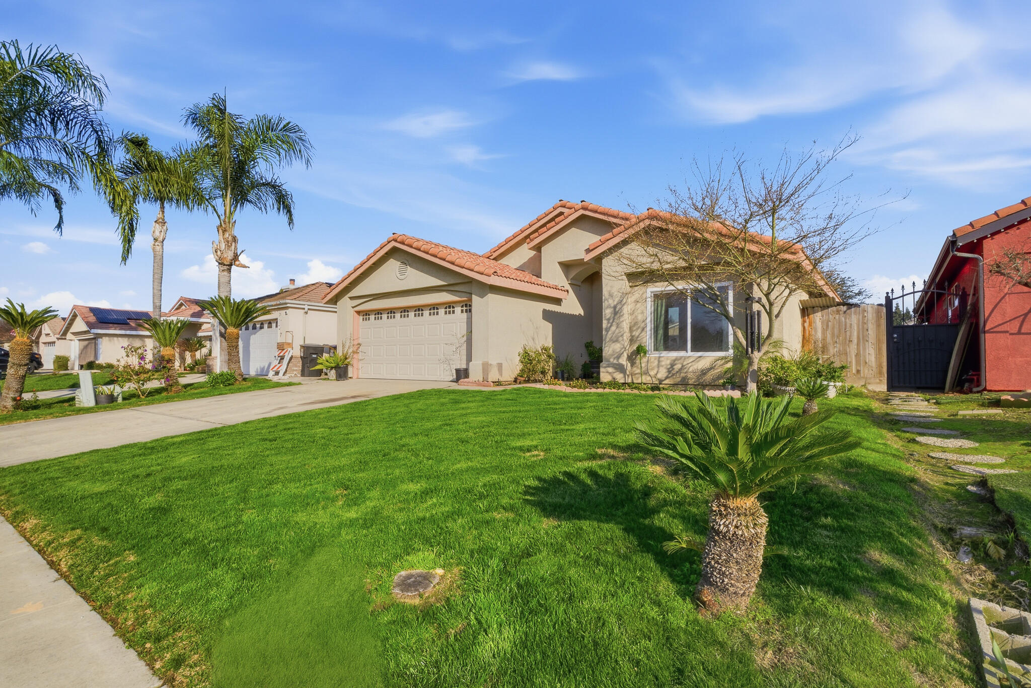 3204 S Cain St, Visalia, CA 93292