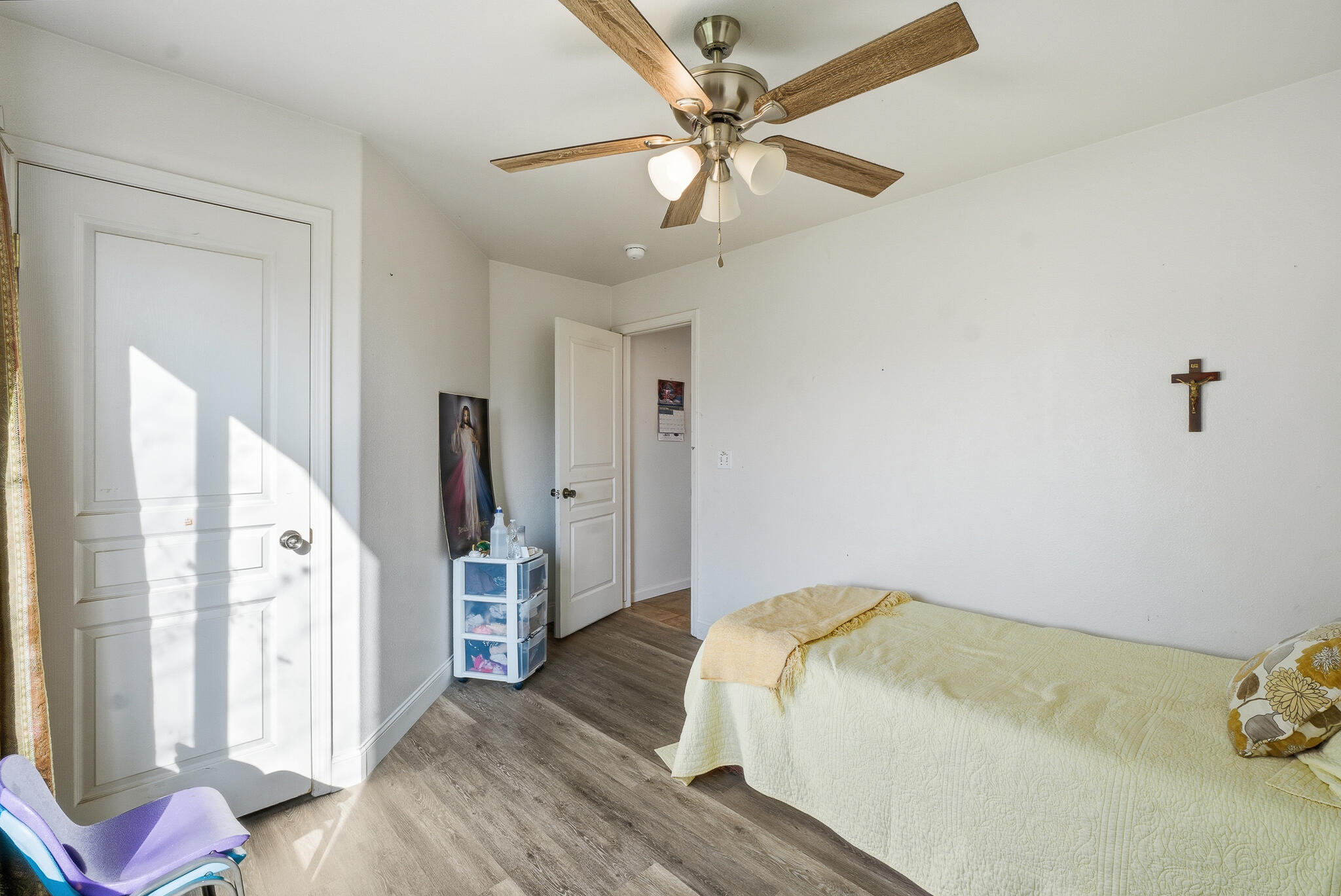 3204 S Cain St, Visalia, CA 93292