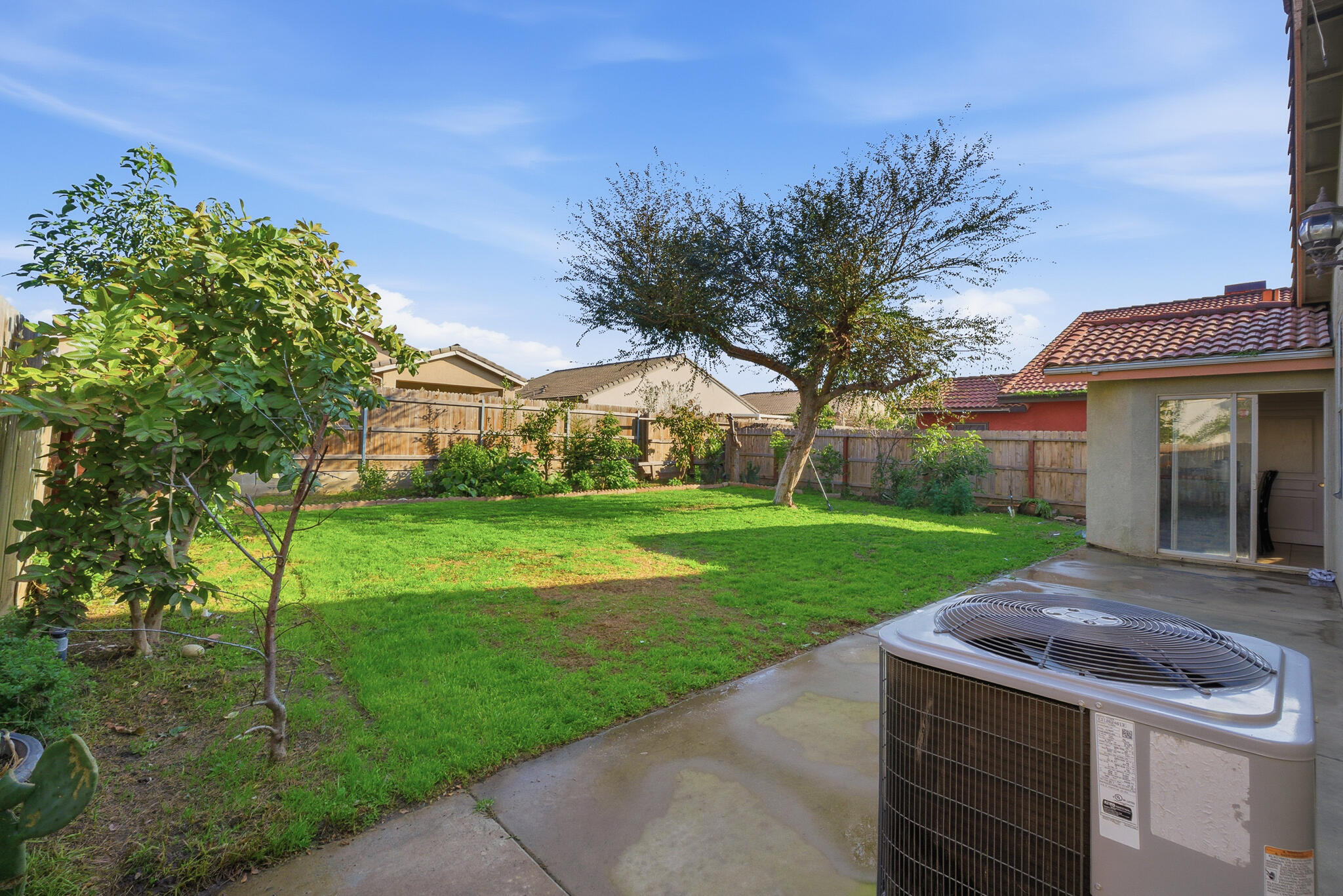 3204 S Cain St, Visalia, CA 93292