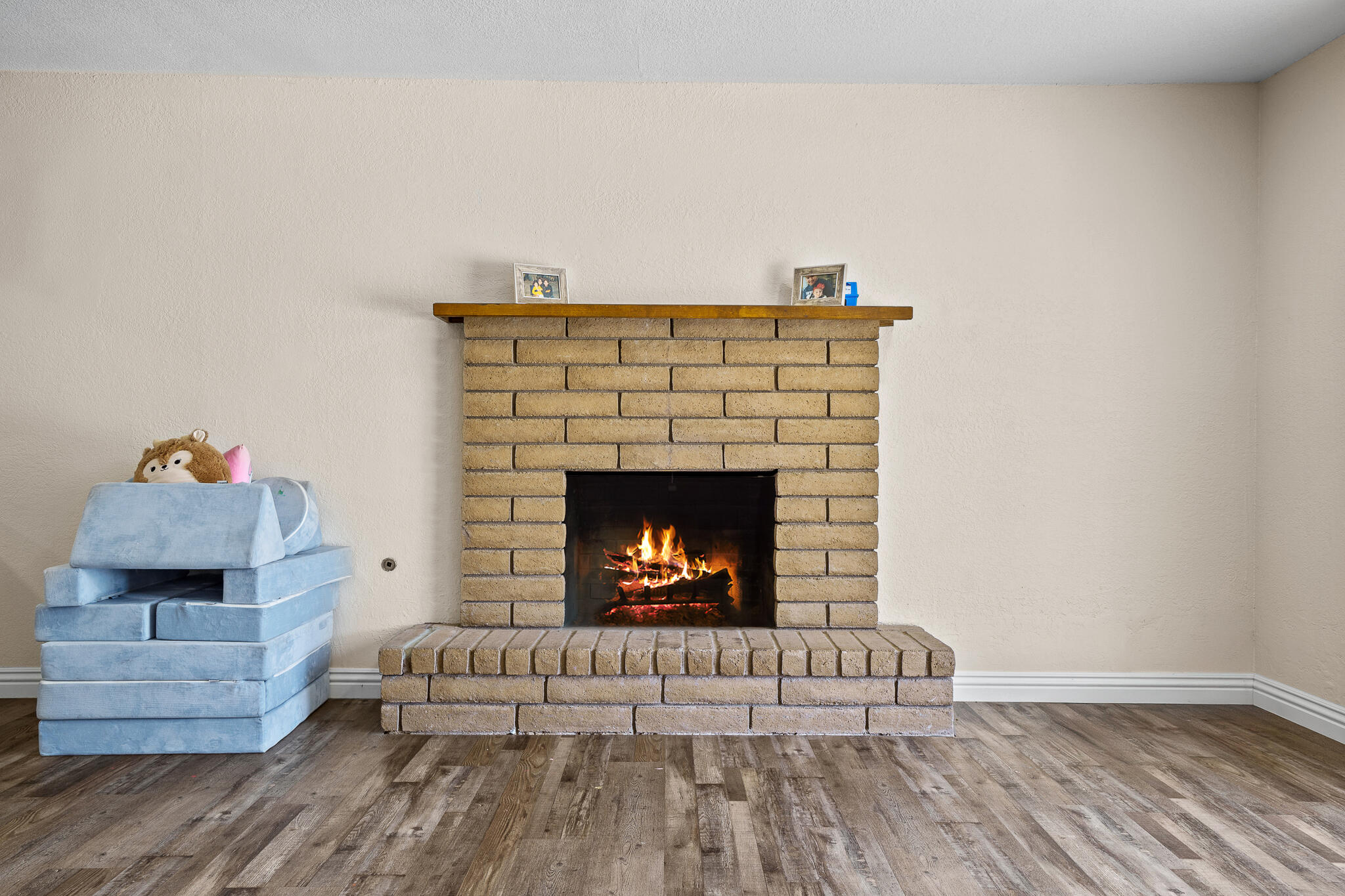 1076 N Beverly St, Porterville, CA 93257