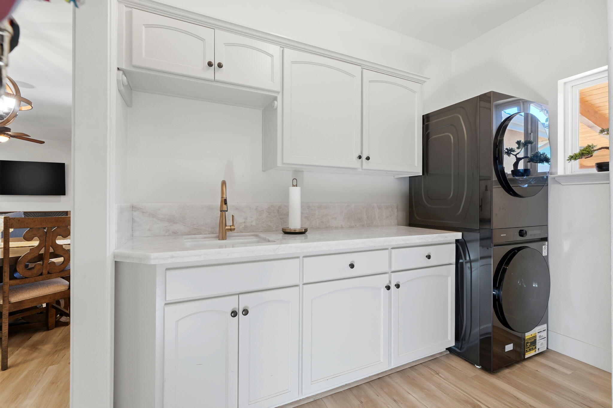 16280 Wardlaw Dr, Springville, CA 93265