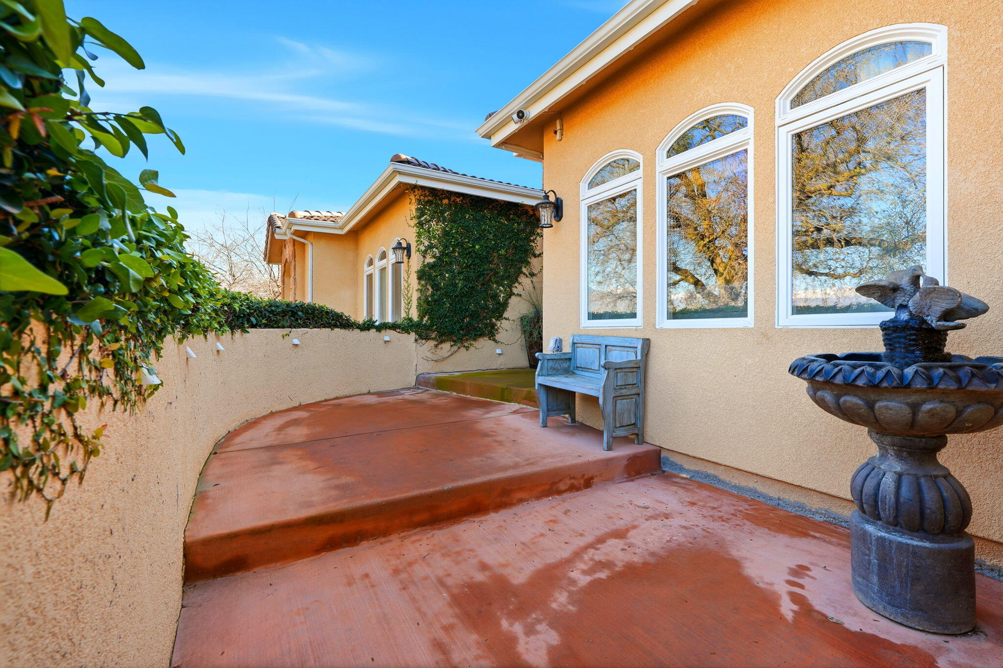 16280 Wardlaw Dr, Springville, CA 93265