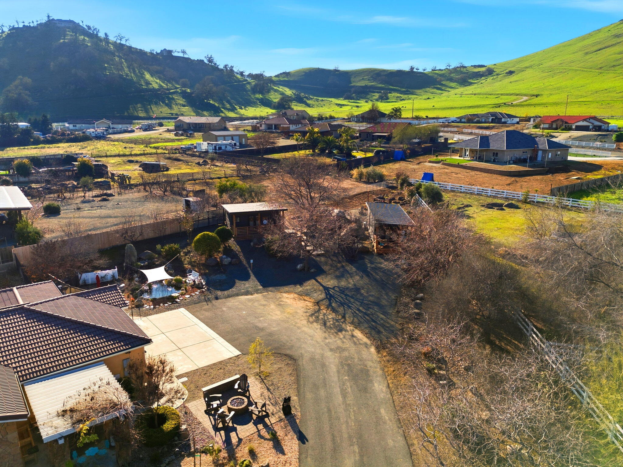 16280 Wardlaw Dr, Springville, CA 93265