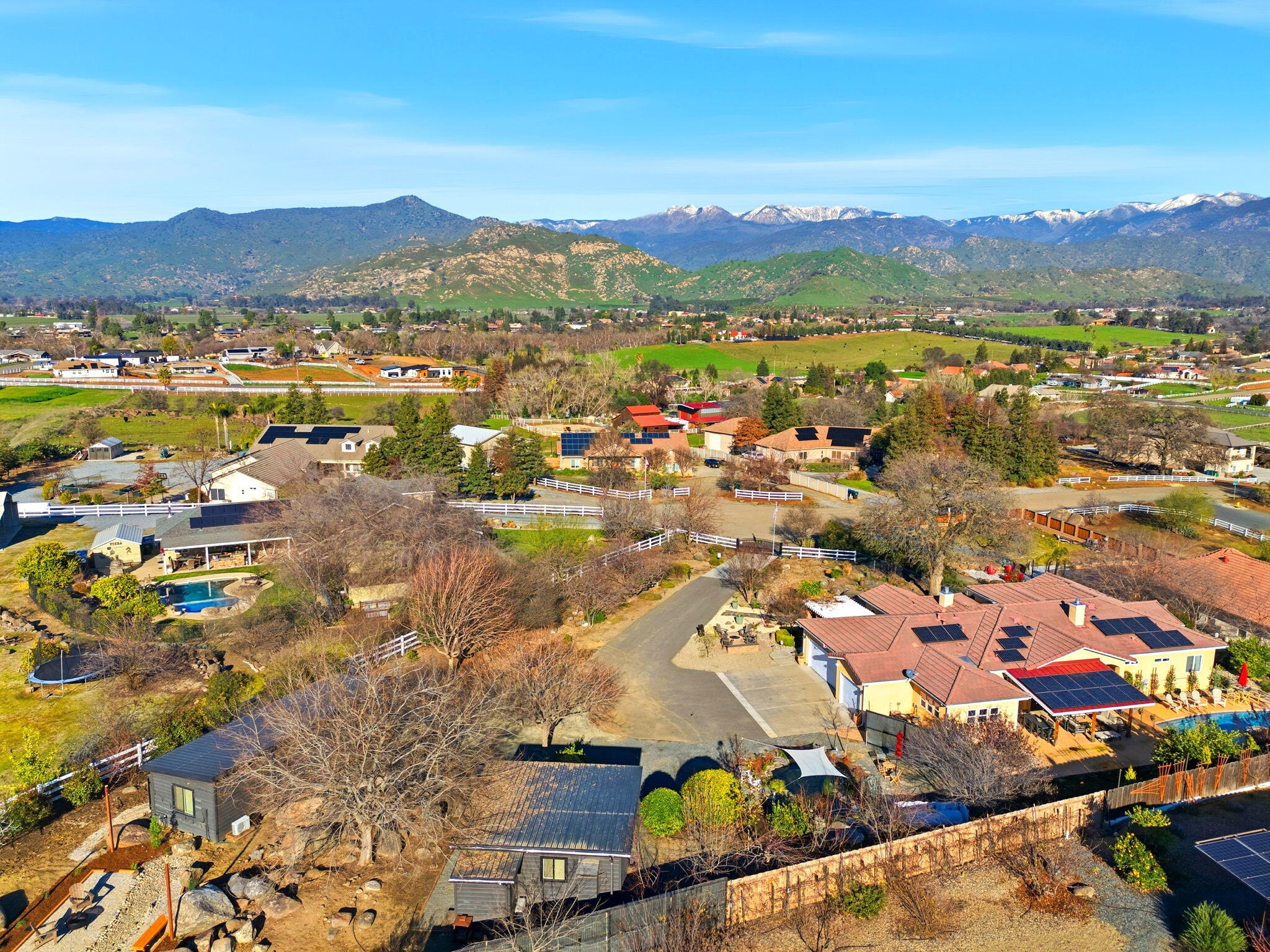 16280 Wardlaw Dr, Springville, CA 93265