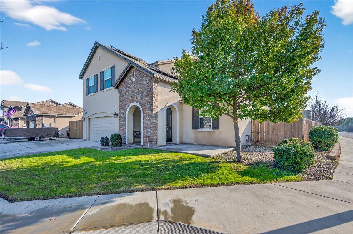 6259 W Prospect Ave, Visalia, CA 93291