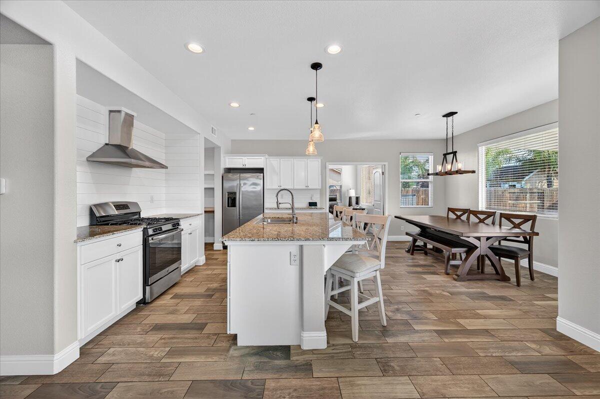 6259 W Prospect Ave, Visalia, CA 93291