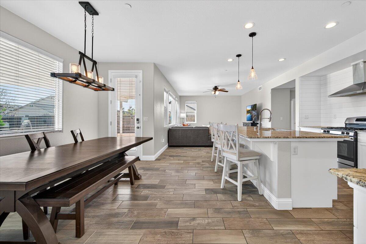 6259 W Prospect Ave, Visalia, CA 93291