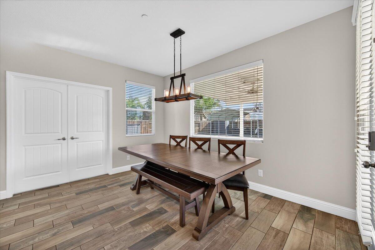 6259 W Prospect Ave, Visalia, CA 93291