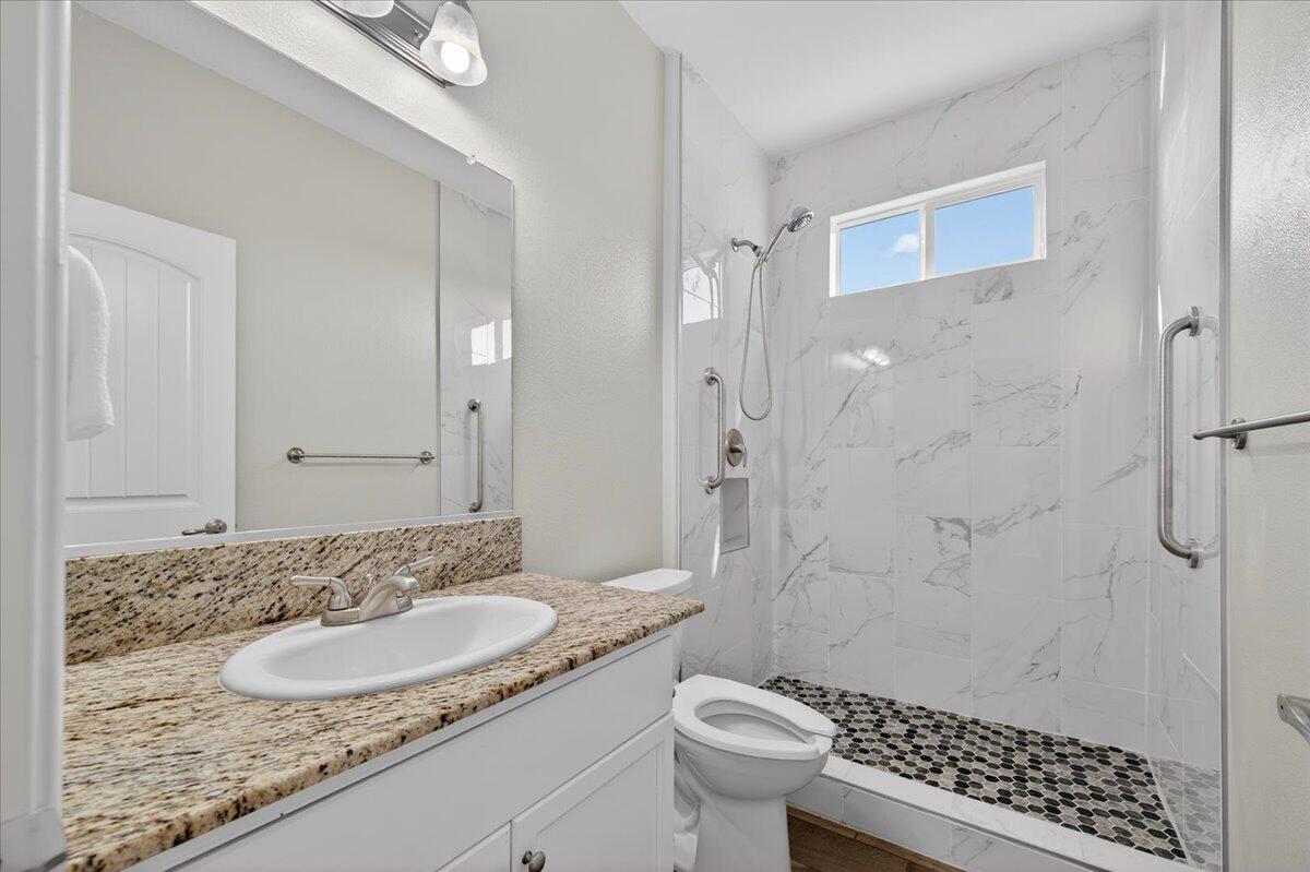 6259 W Prospect Ave, Visalia, CA 93291