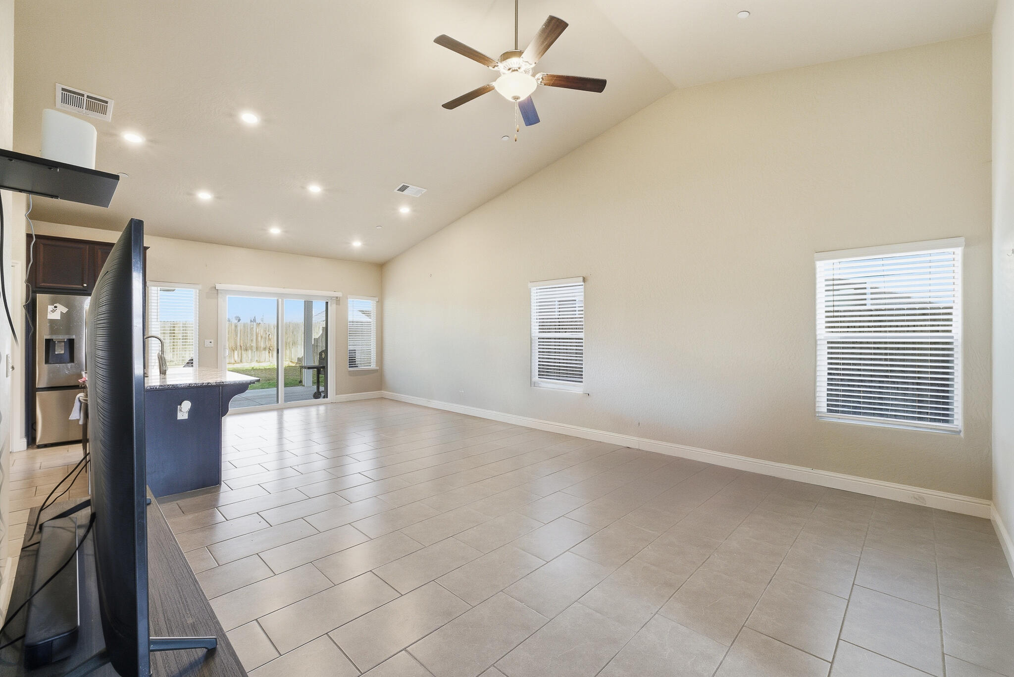 636 Castellina St, Lemoore, CA 93245