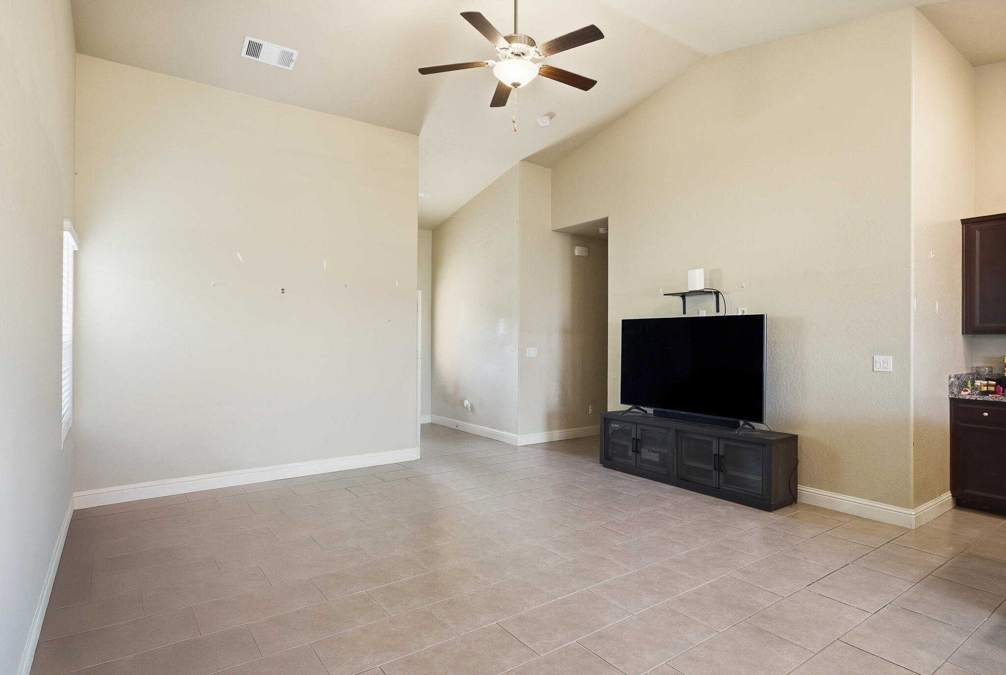 636 Castellina St, Lemoore, CA 93245