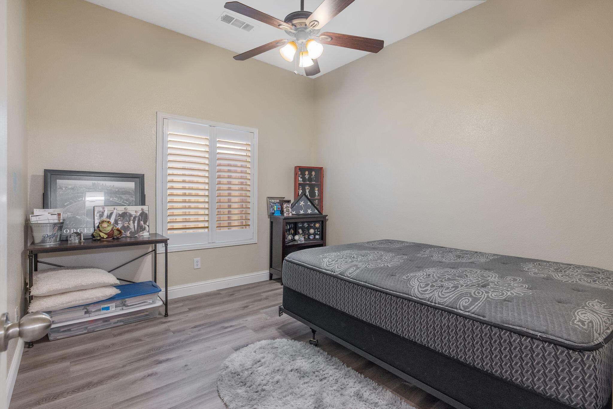 2283 Catavee Ave, Tulare, CA 93274