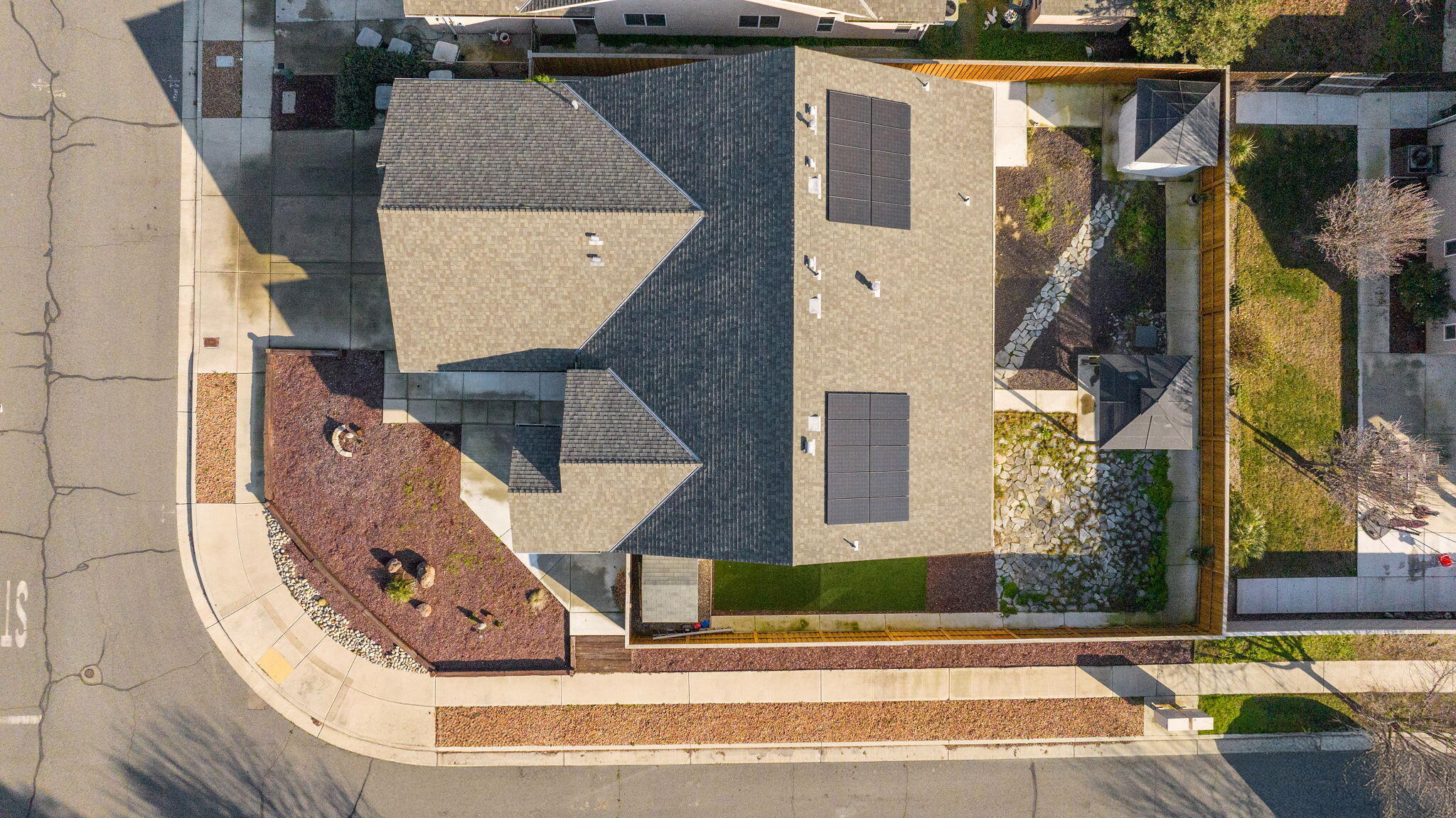 2283 Catavee Ave, Tulare, CA 93274