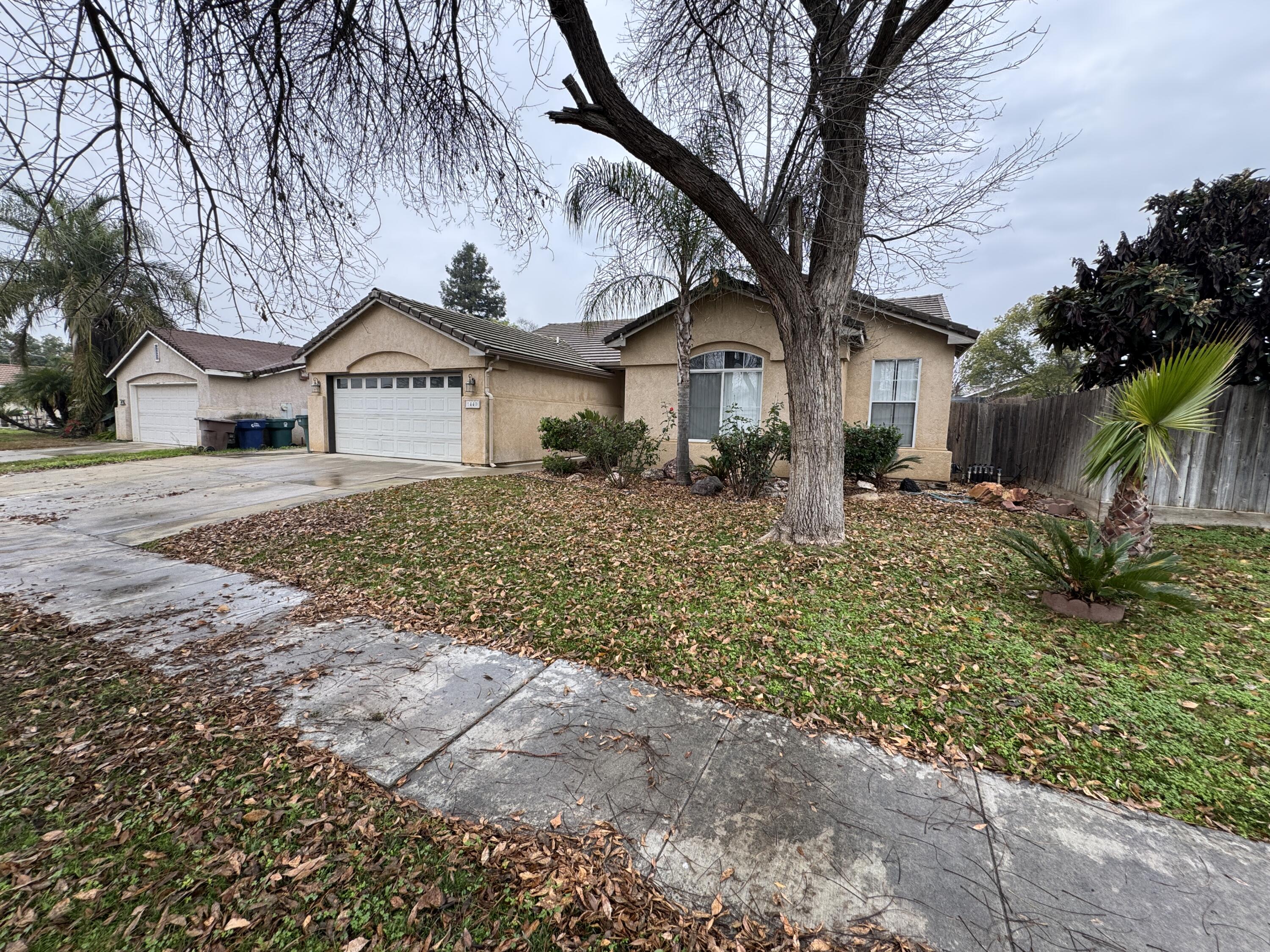 1440 Cottage Grove Ave, Tulare, CA 93274