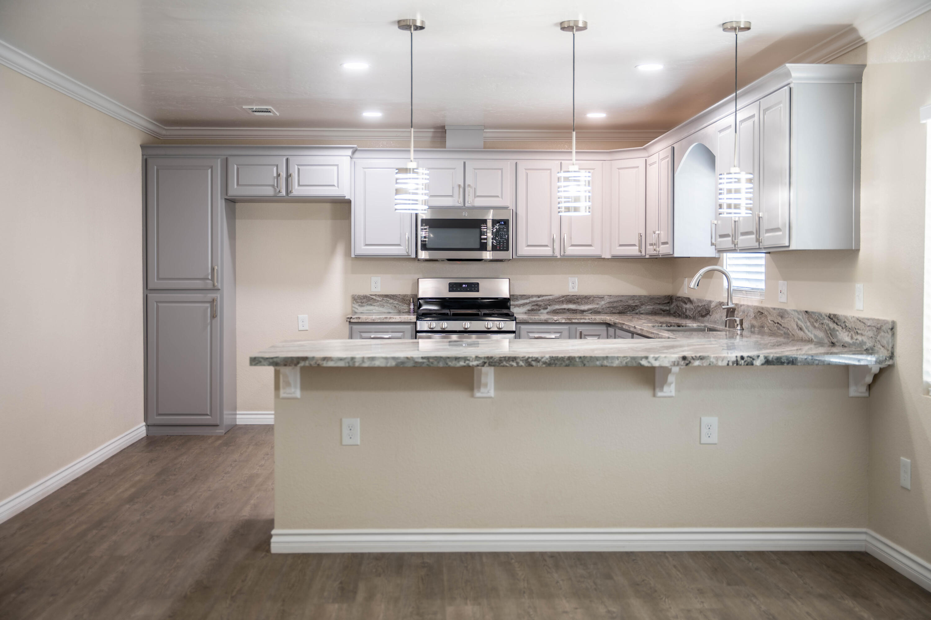 23404 Avenue 104, Terra Bella, CA 93270