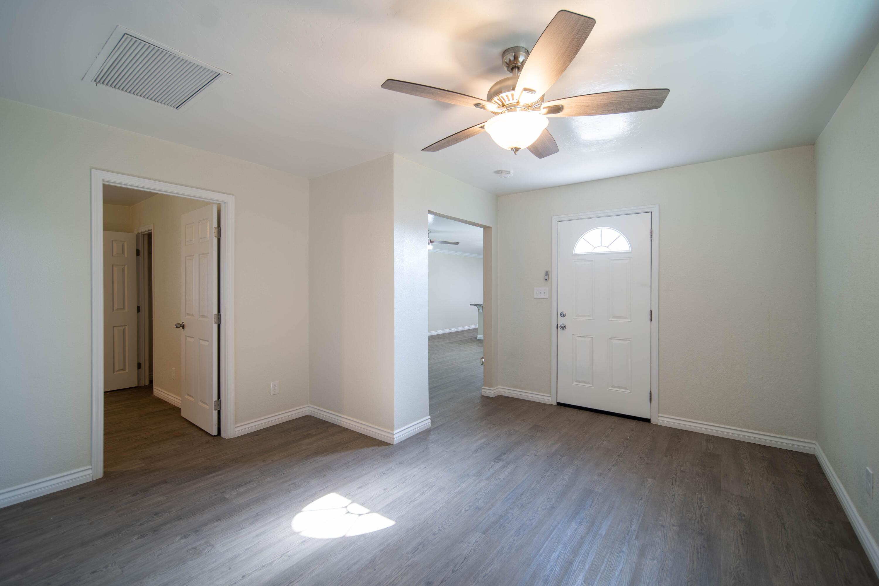 23404 Avenue 104, Terra Bella, CA 93270