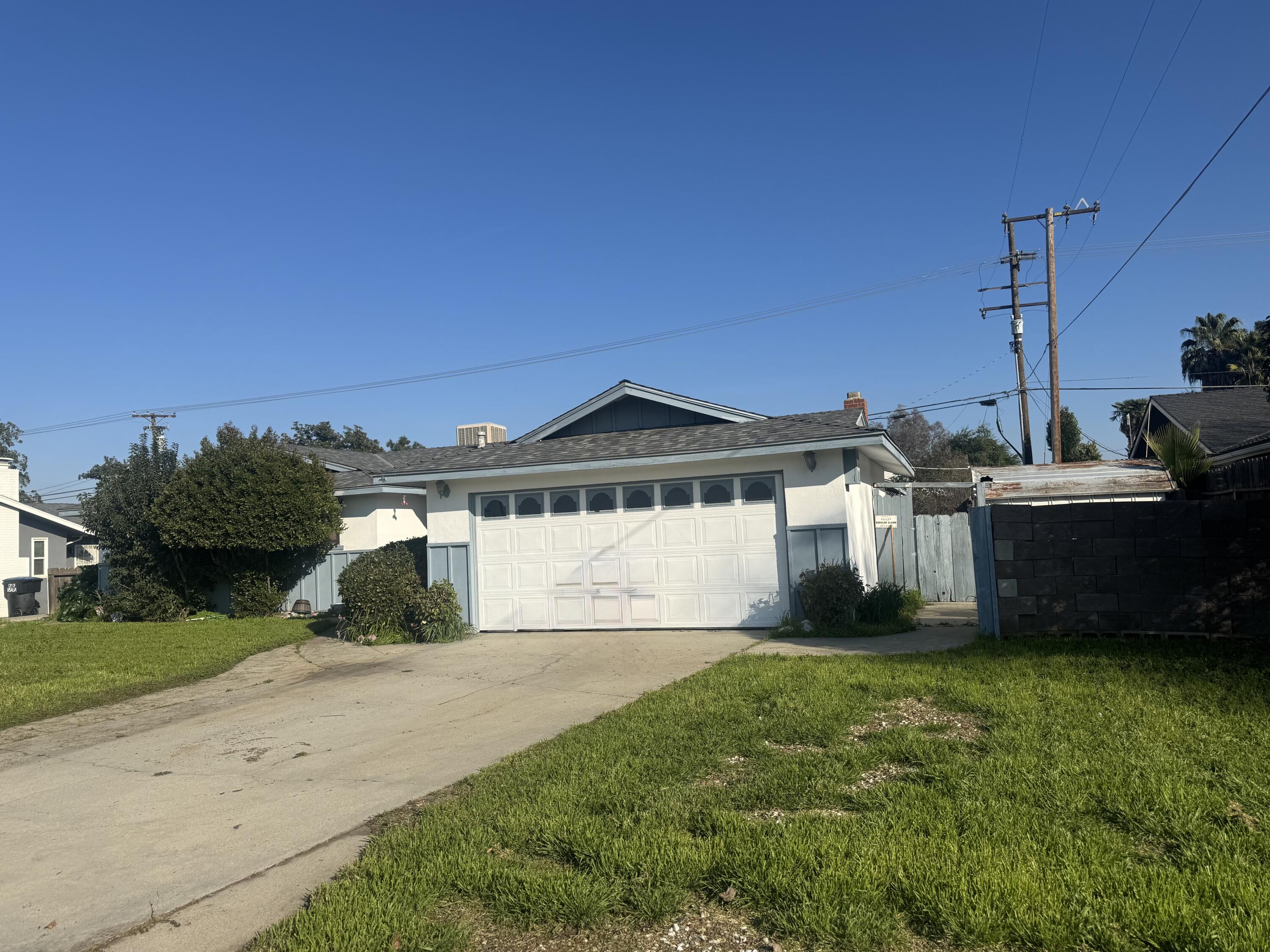 2546 S Woodland St, Visalia, CA 93277