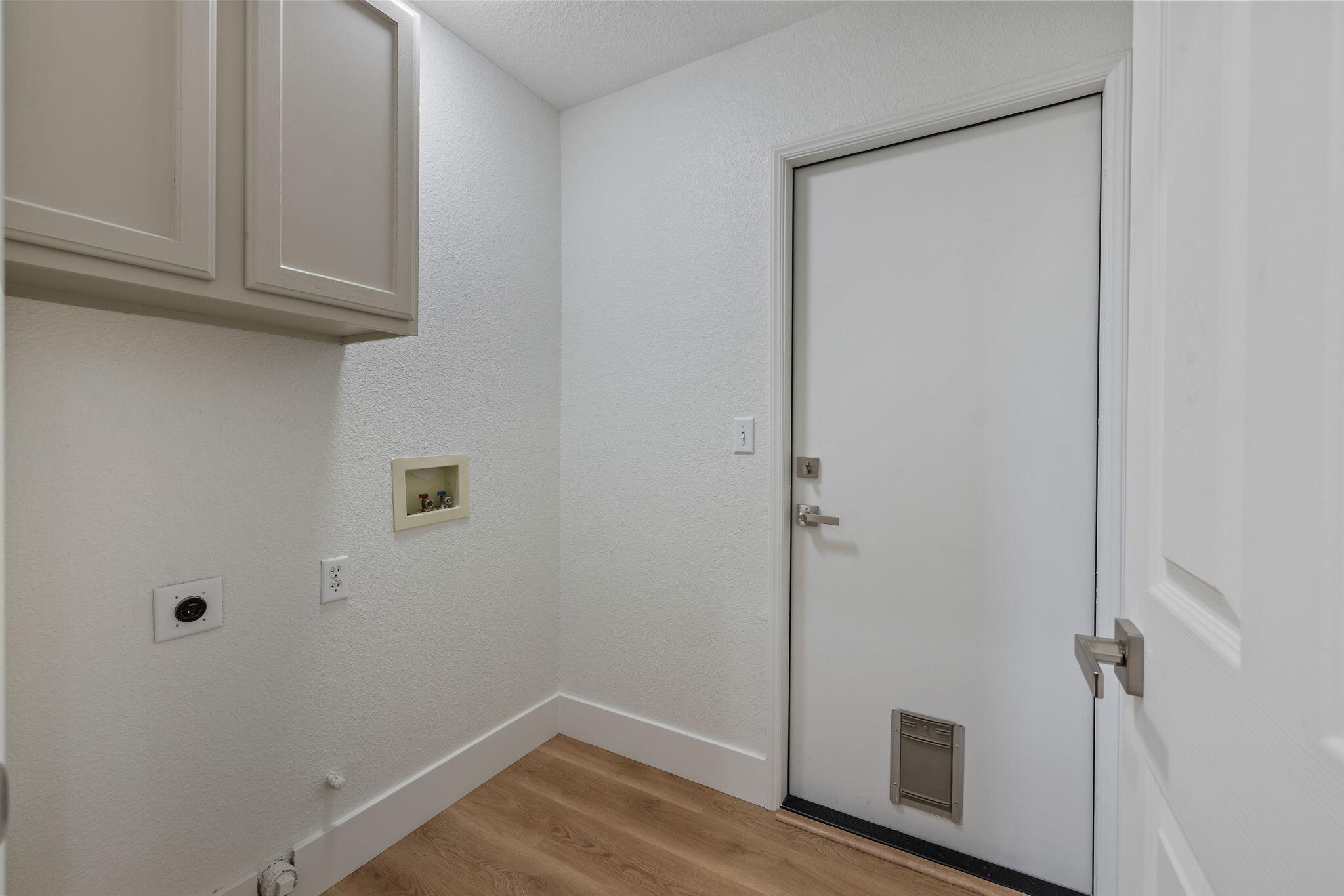 1459 Chimney Way, Lemoore, CA 93245