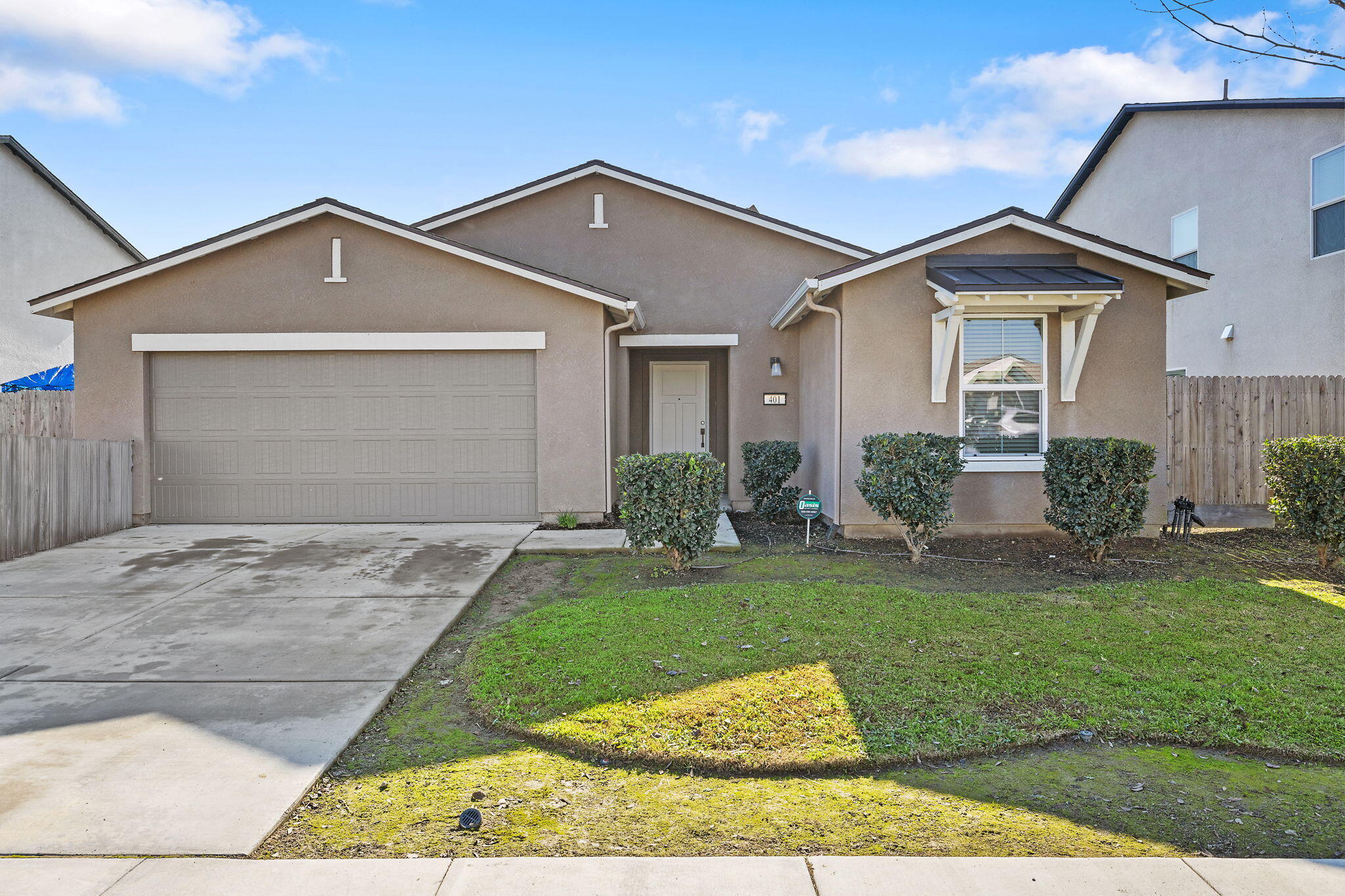 401 E Sedona Ave, Visalia, CA 93291