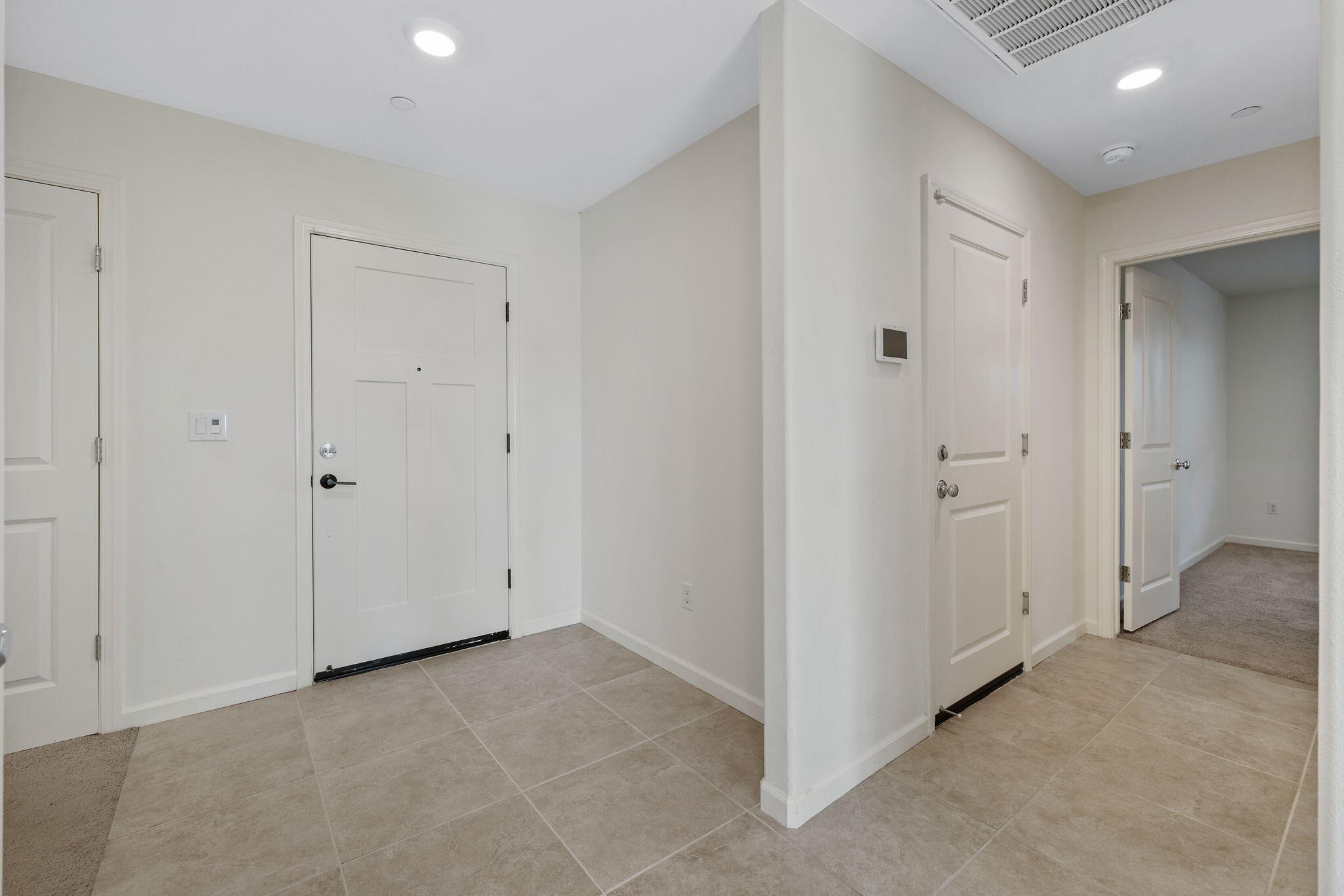 401 E Sedona Ave, Visalia, CA 93291