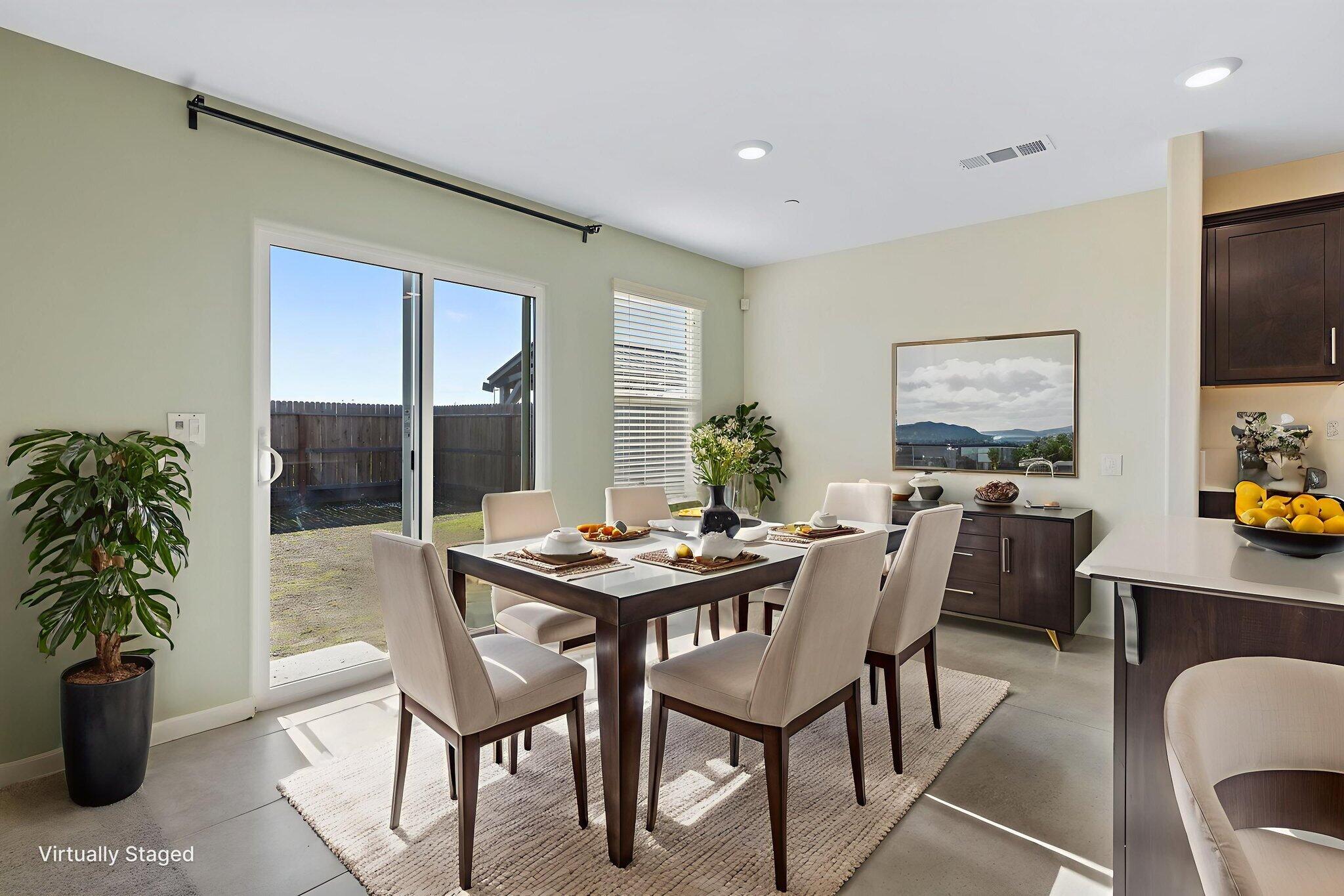 401 E Sedona Ave, Visalia, CA 93291