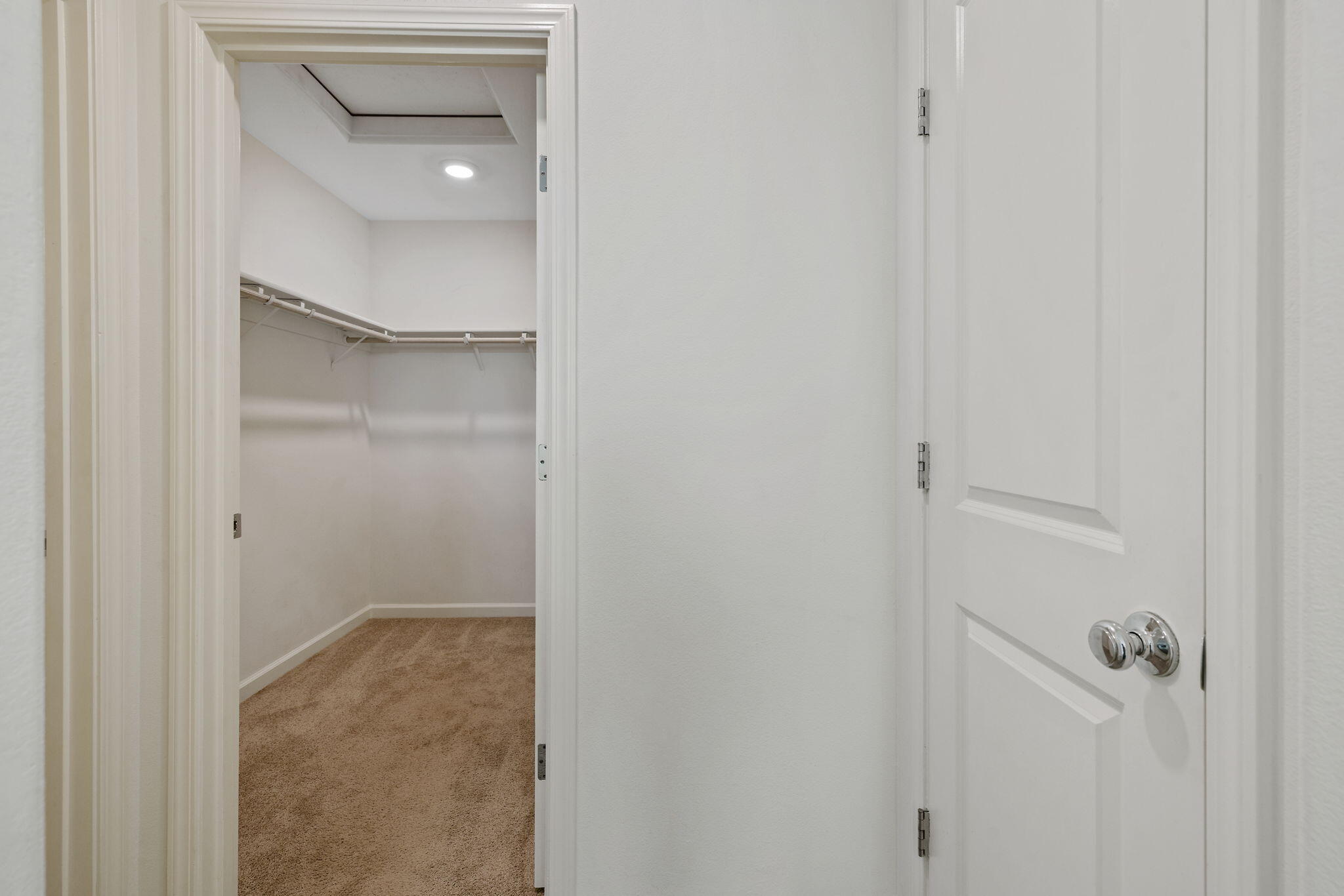 401 E Sedona Ave, Visalia, CA 93291