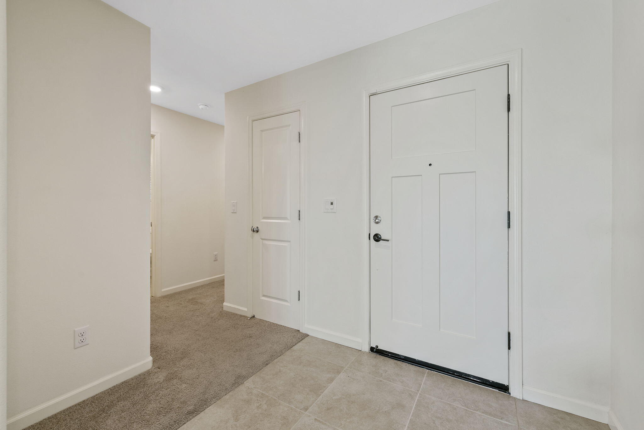 401 E Sedona Ave, Visalia, CA 93291