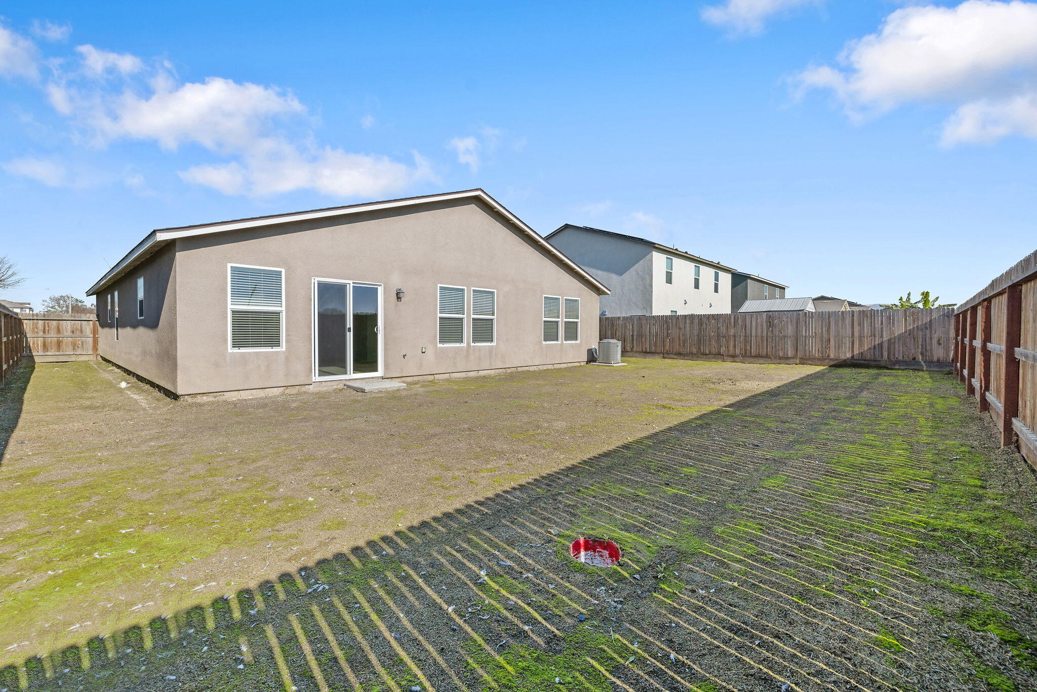 401 E Sedona Ave, Visalia, CA 93291