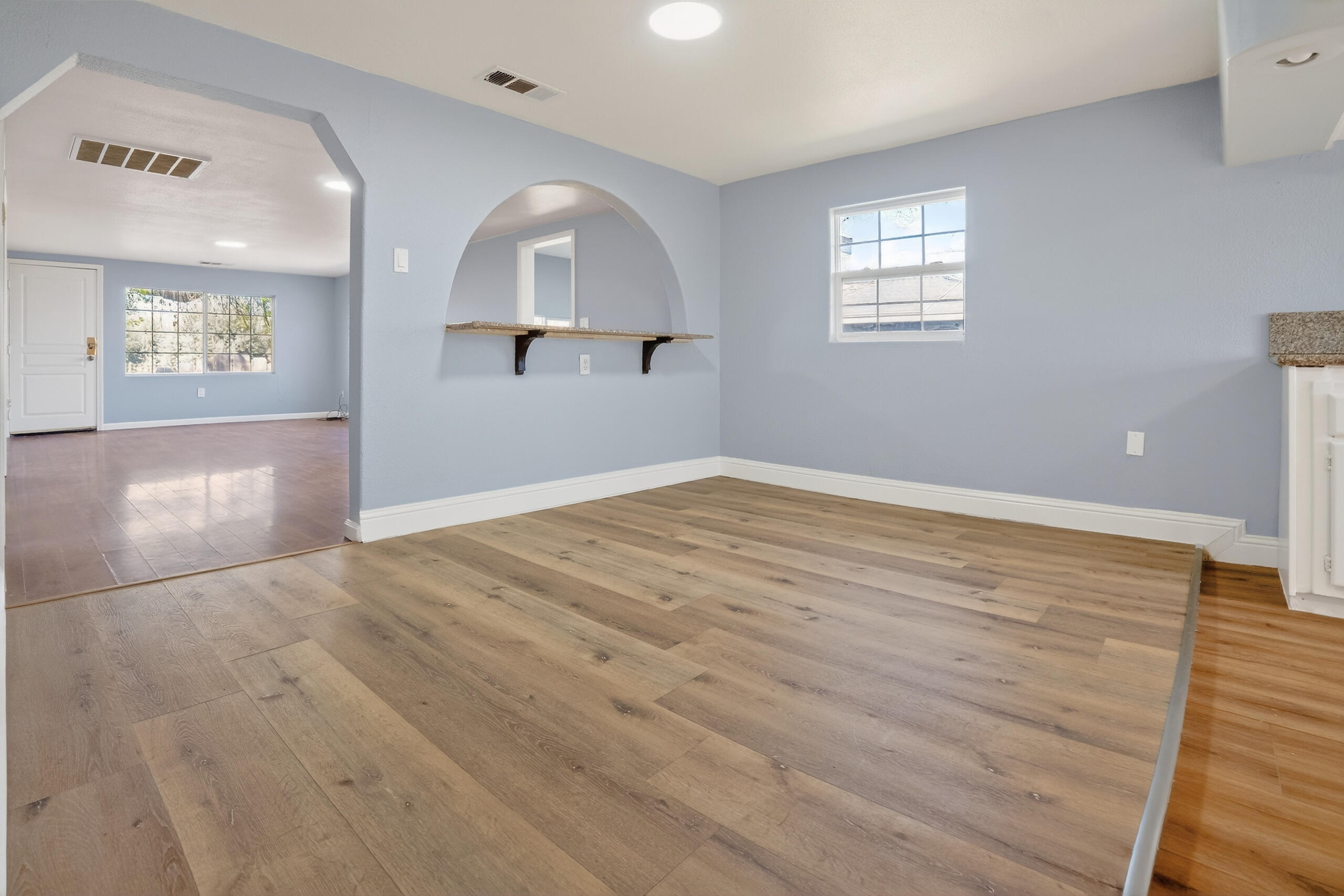 1360 E Fir St, Lindsay, CA 93247