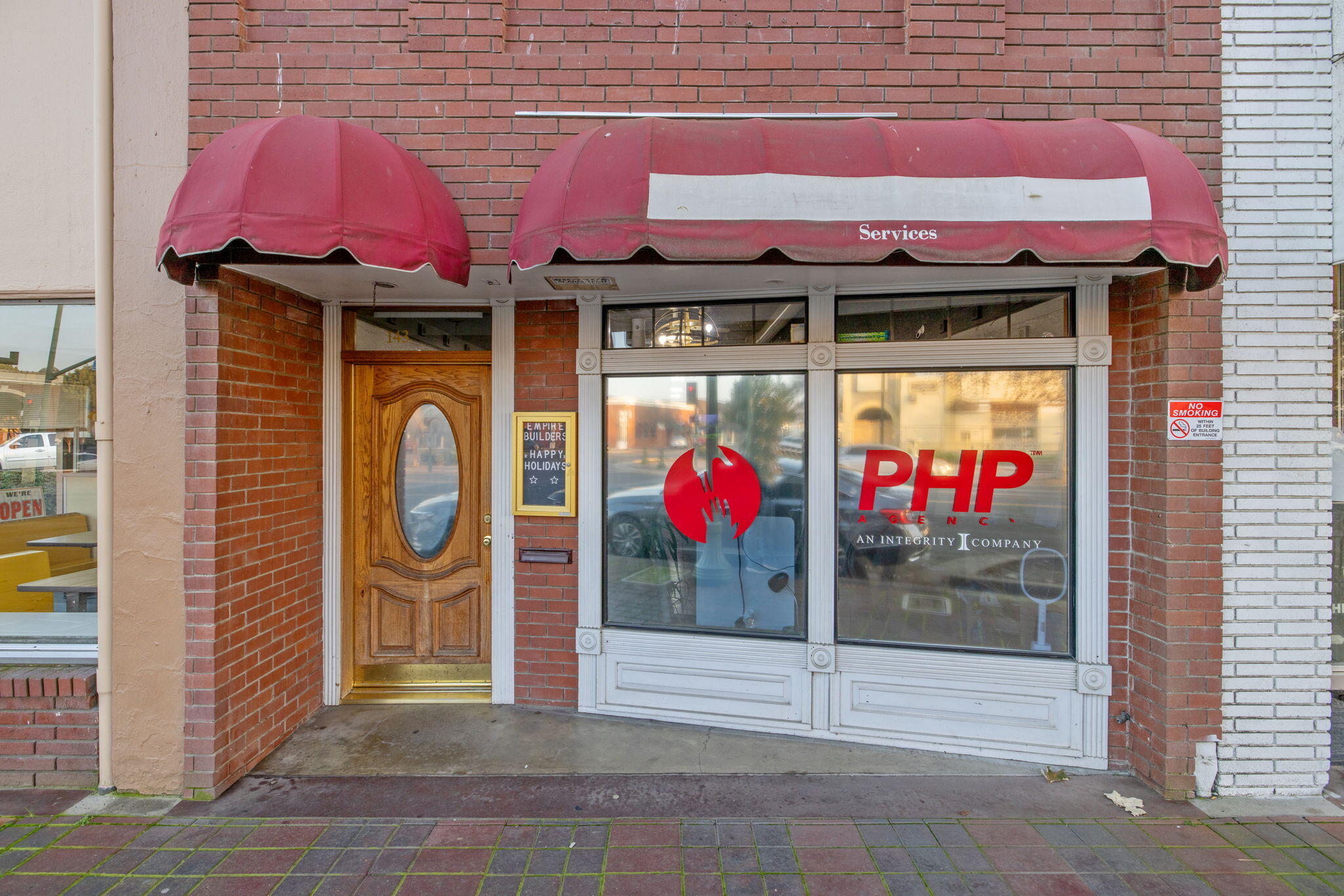 143 E Tulare Ave, Tulare, CA 93274