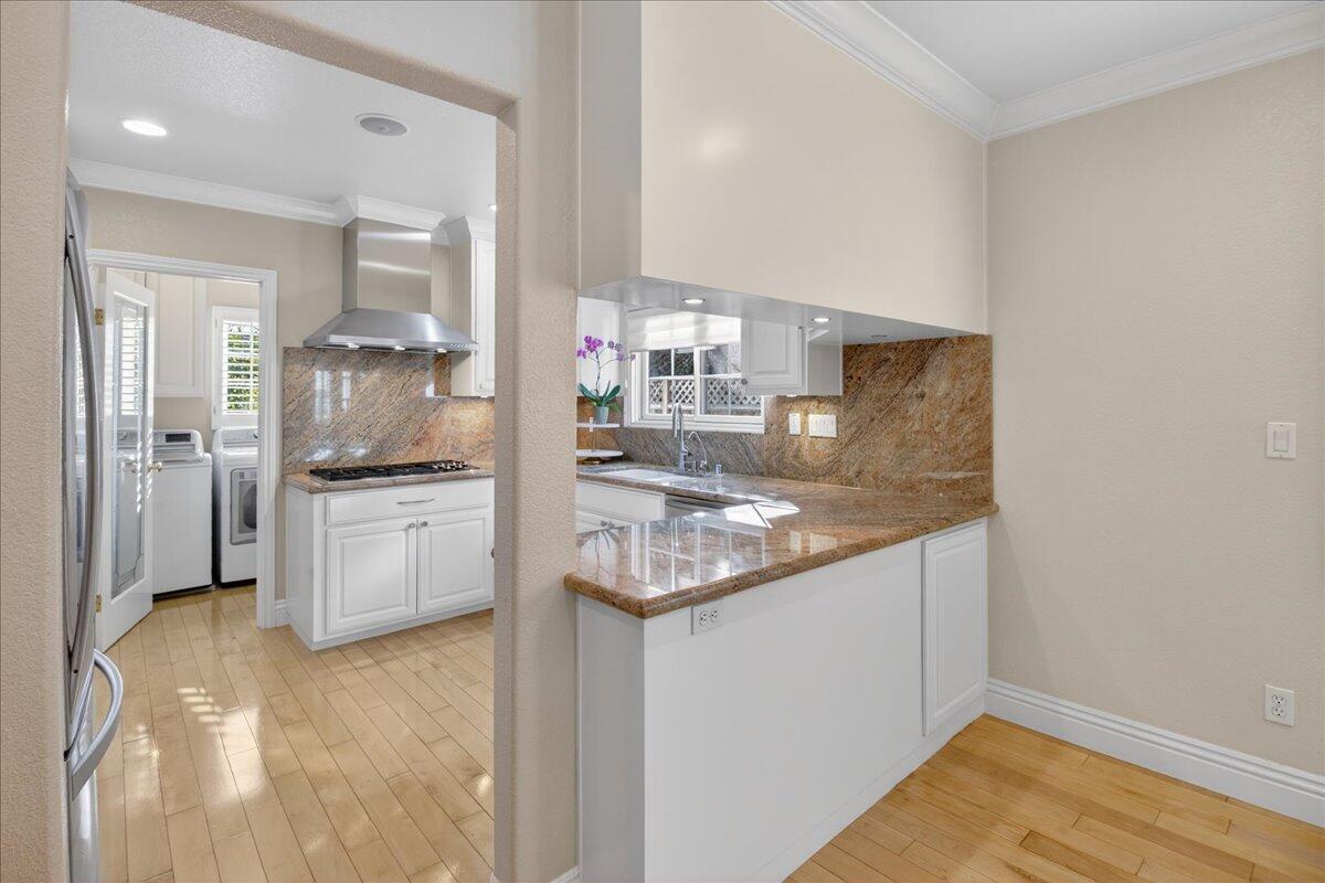 57 Carmel Ave, Salinas, CA 93901