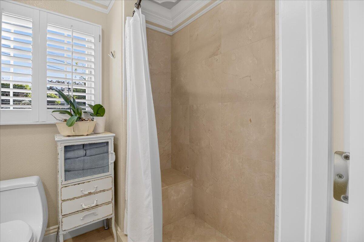 57 Carmel Ave, Salinas, CA 93901