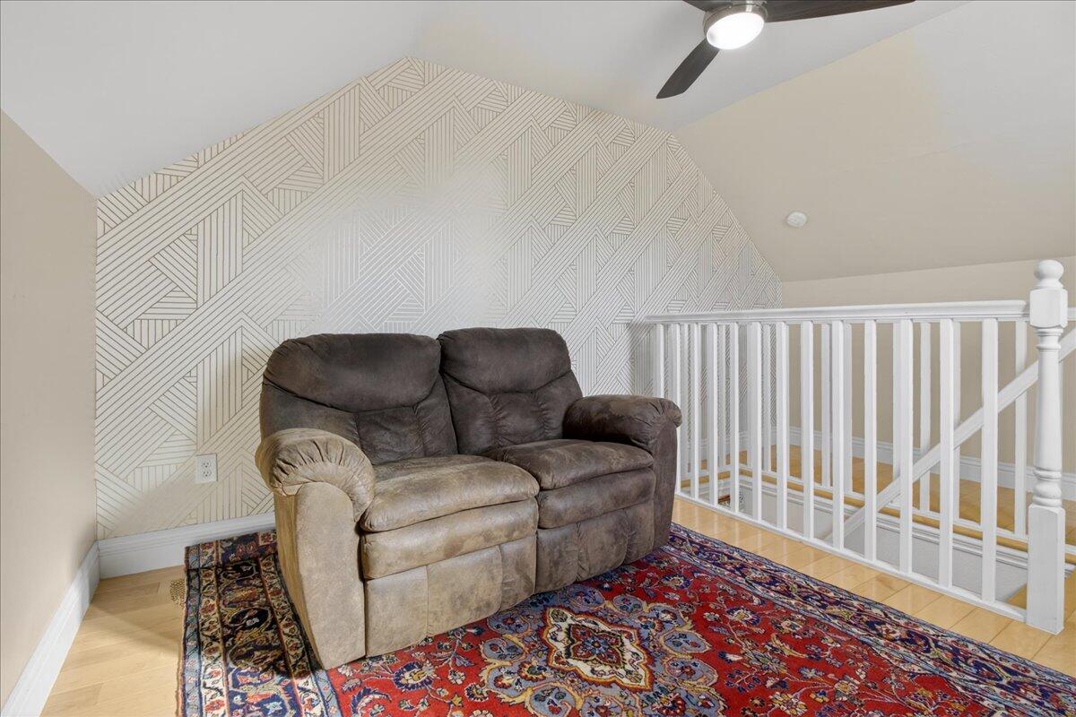 57 Carmel Ave, Salinas, CA 93901