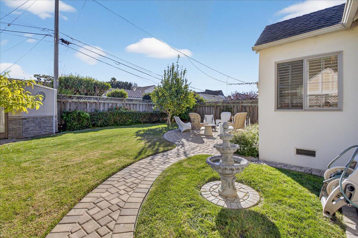 57 Carmel Ave, Salinas, CA 93901