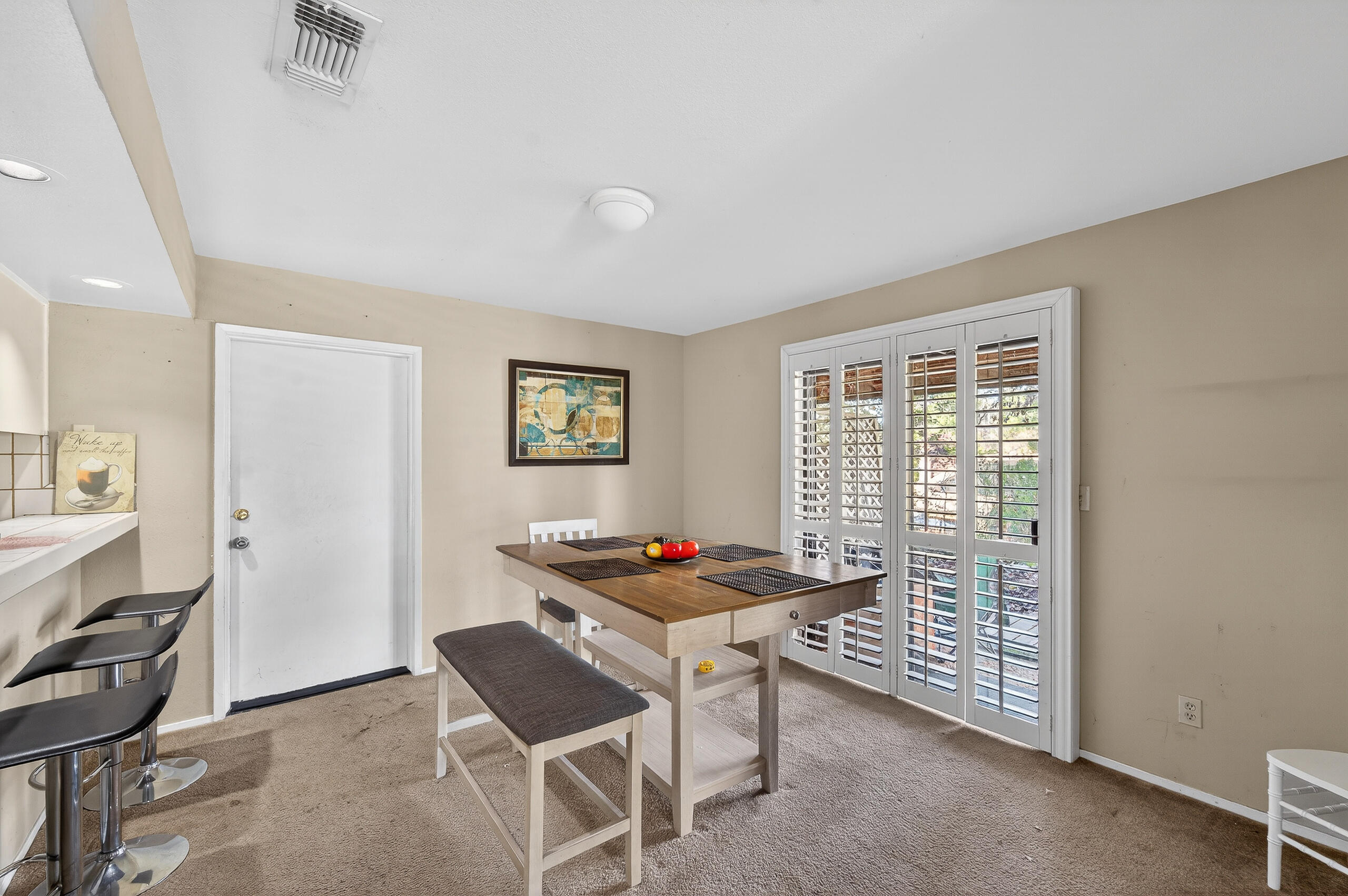 12110 Backdrop Ct, Bakersfield, CA 93306