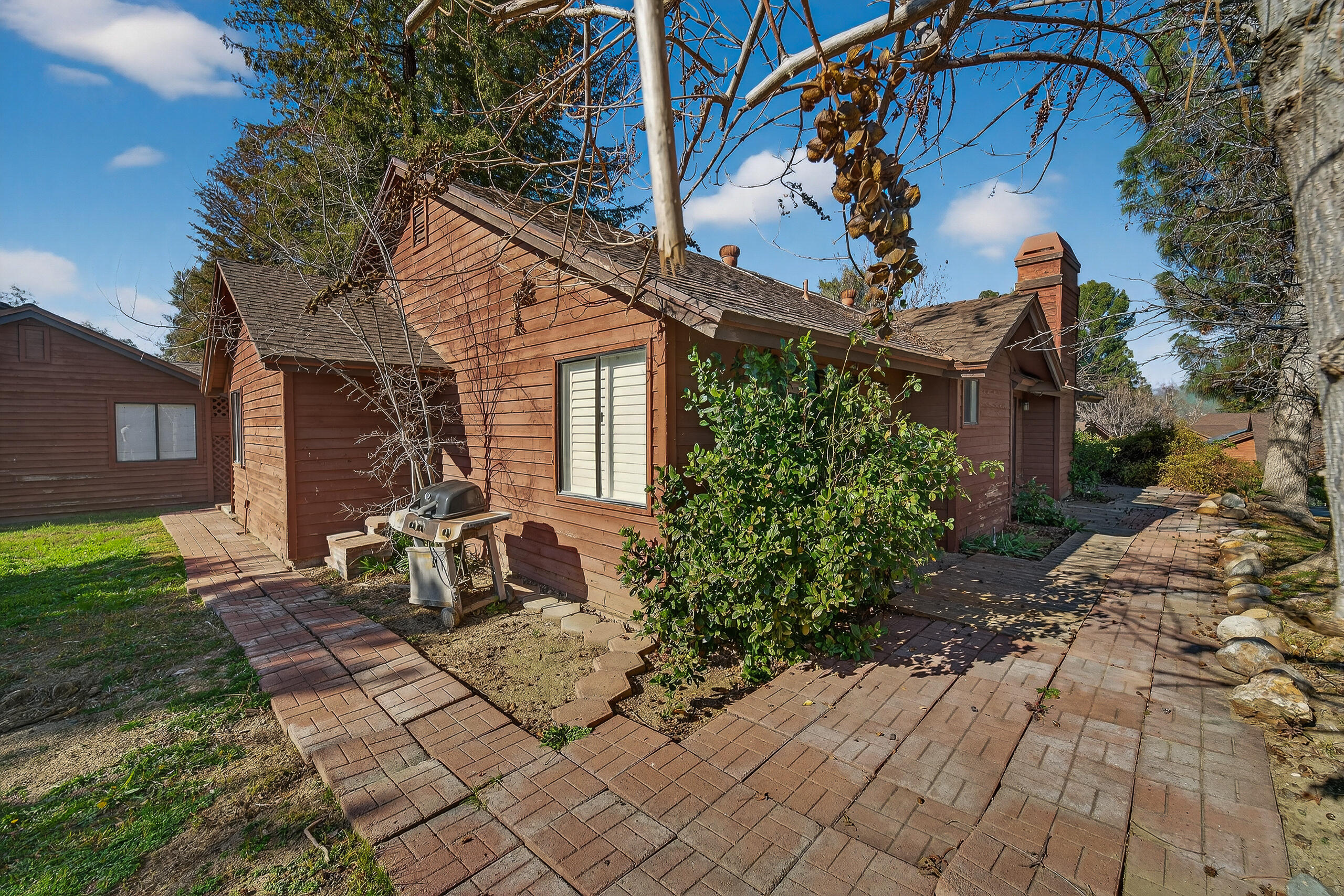 12110 Backdrop Ct, Bakersfield, CA 93306