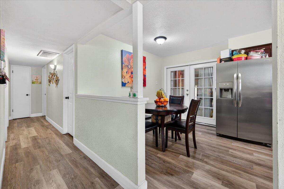 2931 Paula Dr, Clovis, CA 93612