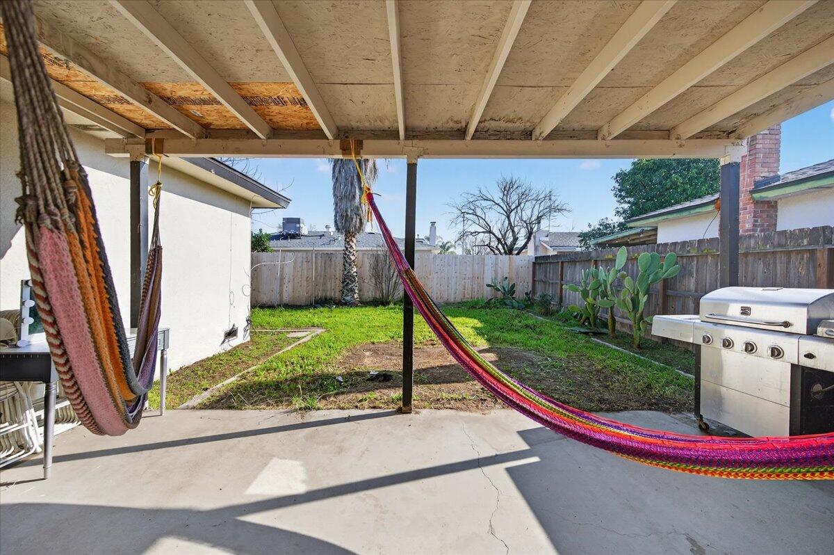 2931 Paula Dr, Clovis, CA 93612