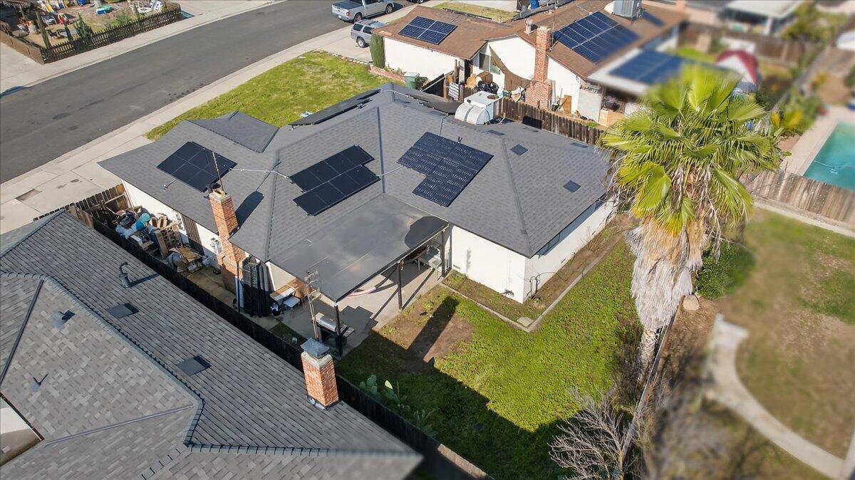 2931 Paula Dr, Clovis, CA 93612