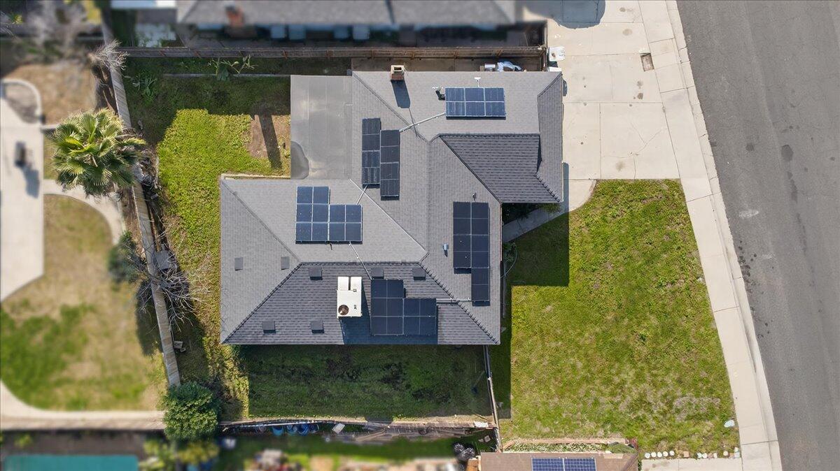 2931 Paula Dr, Clovis, CA 93612