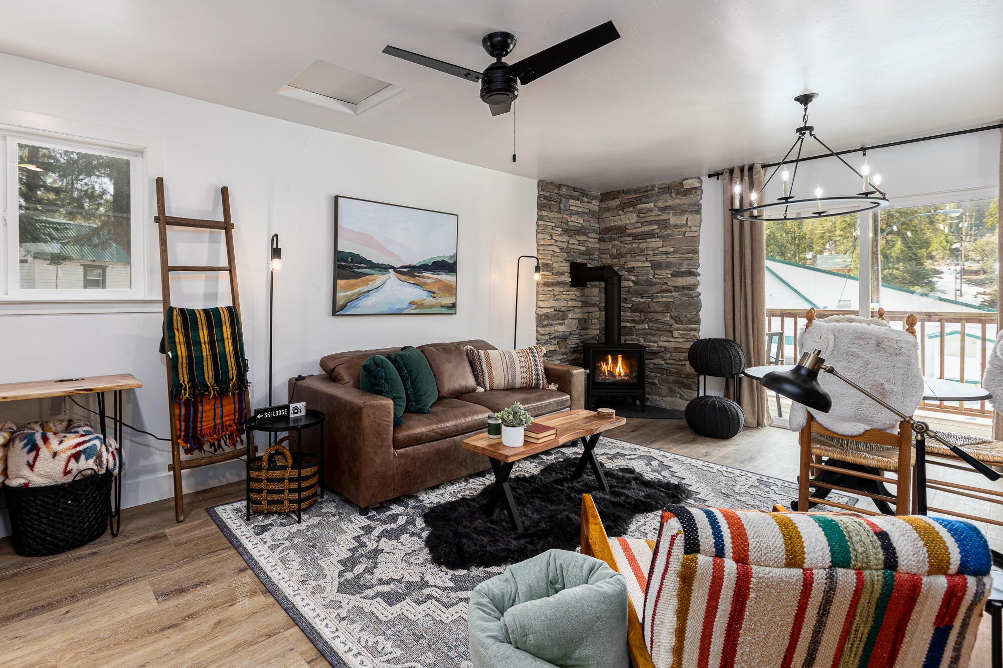 42145 Tollhouse Rd, Shaver Lake, CA 93664