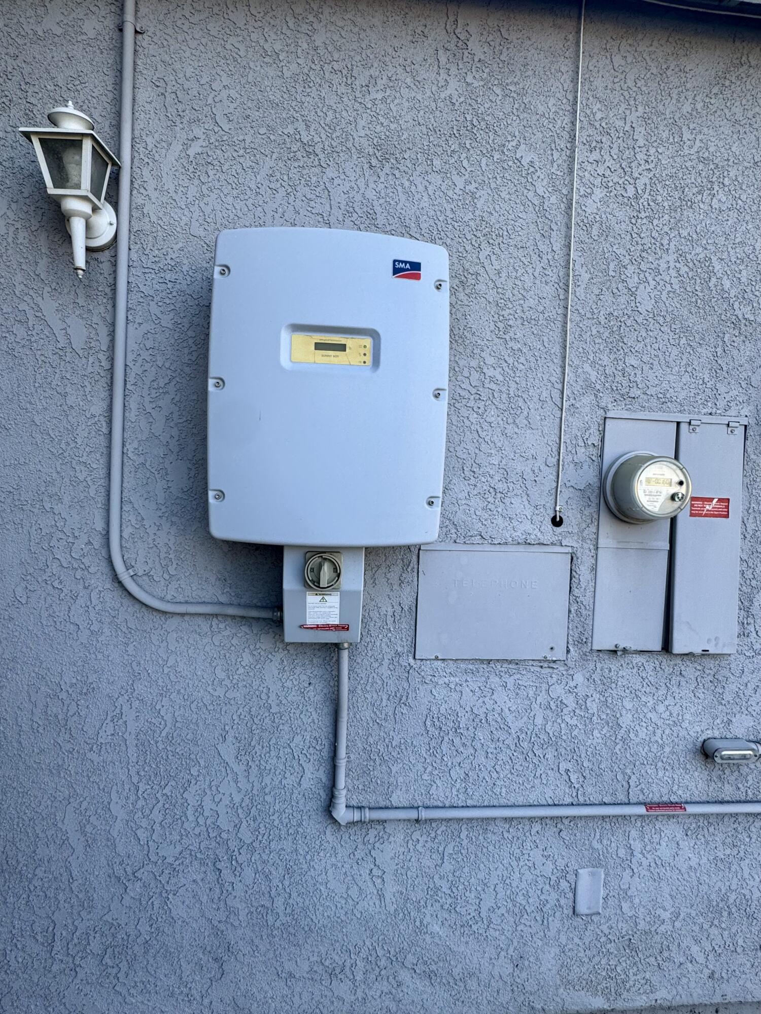 211 Presidio Ave, Porterville, CA 93257