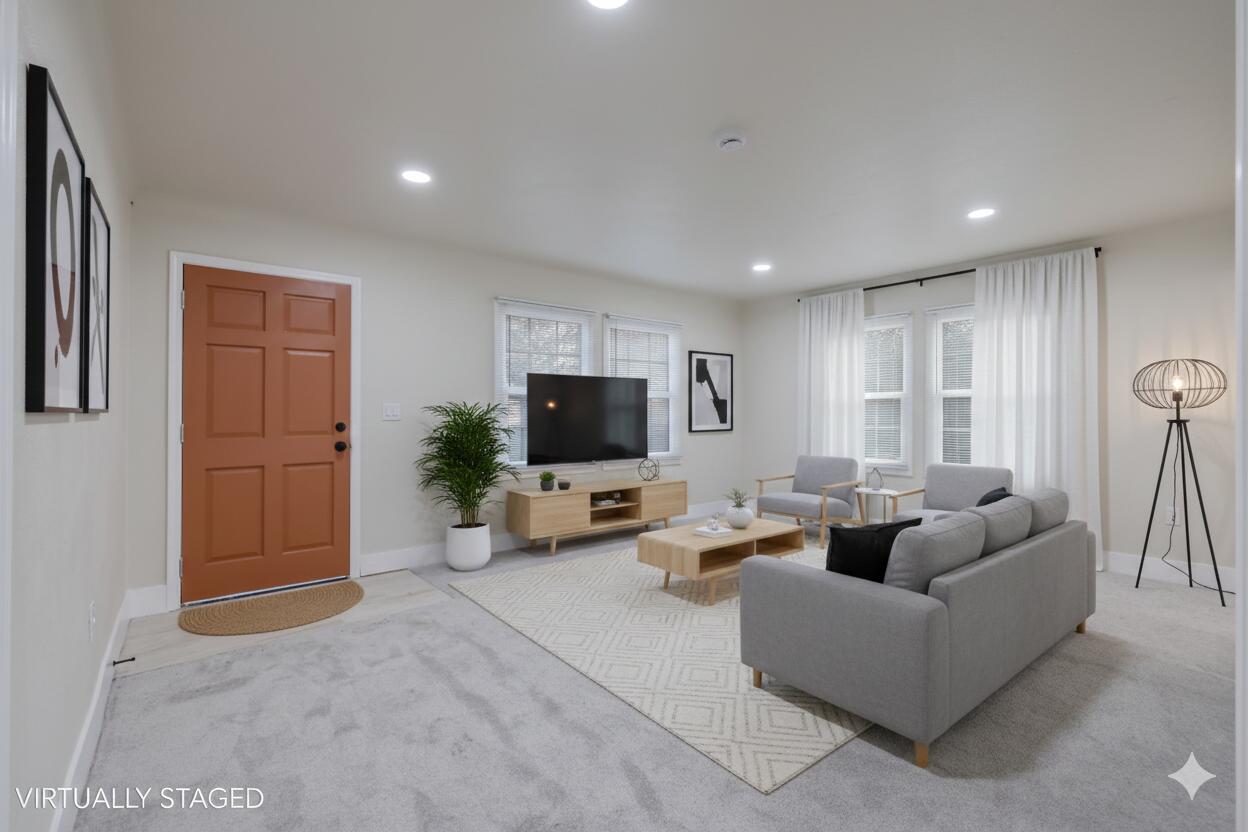 600 E Tulare St, Avenal, CA 93204