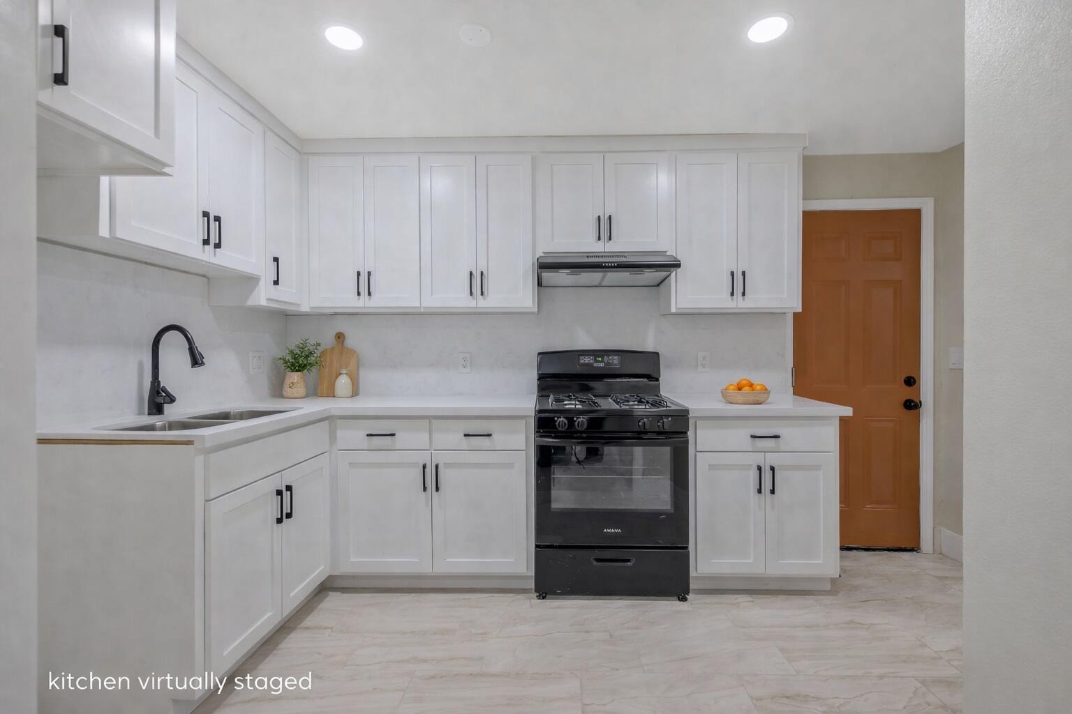 600 E Tulare St, Avenal, CA 93204