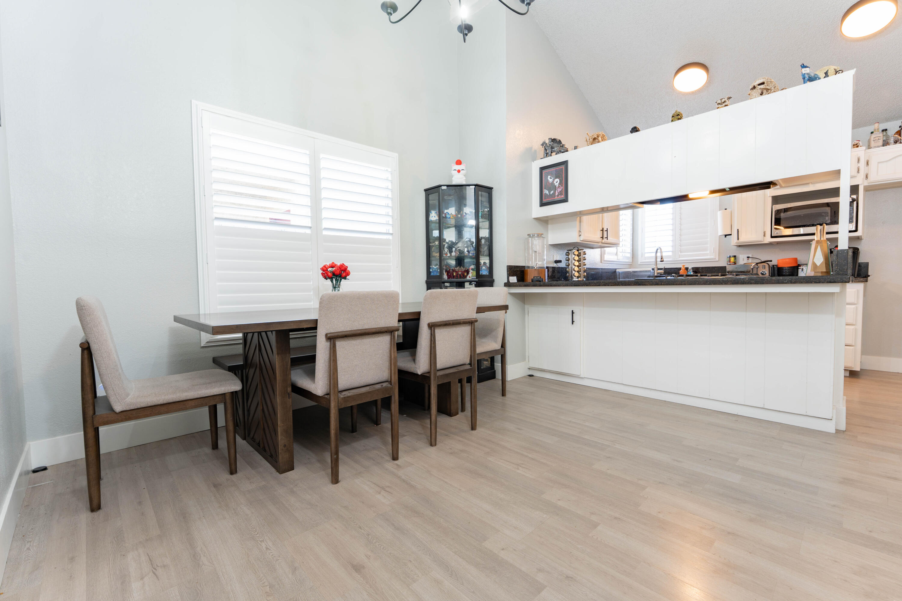 2234 N Edison St, Visalia, CA 93292