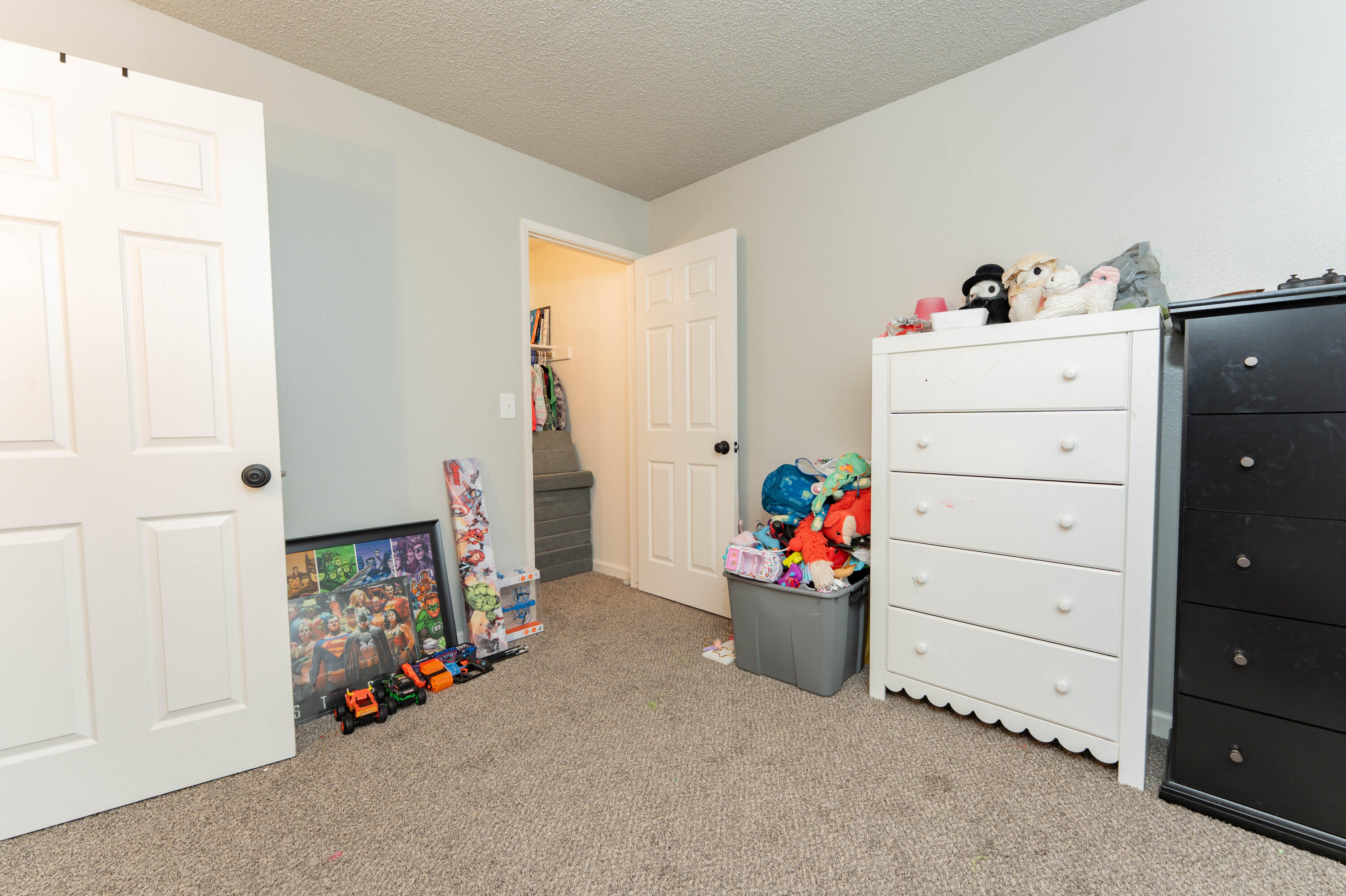 2234 N Edison St, Visalia, CA 93292