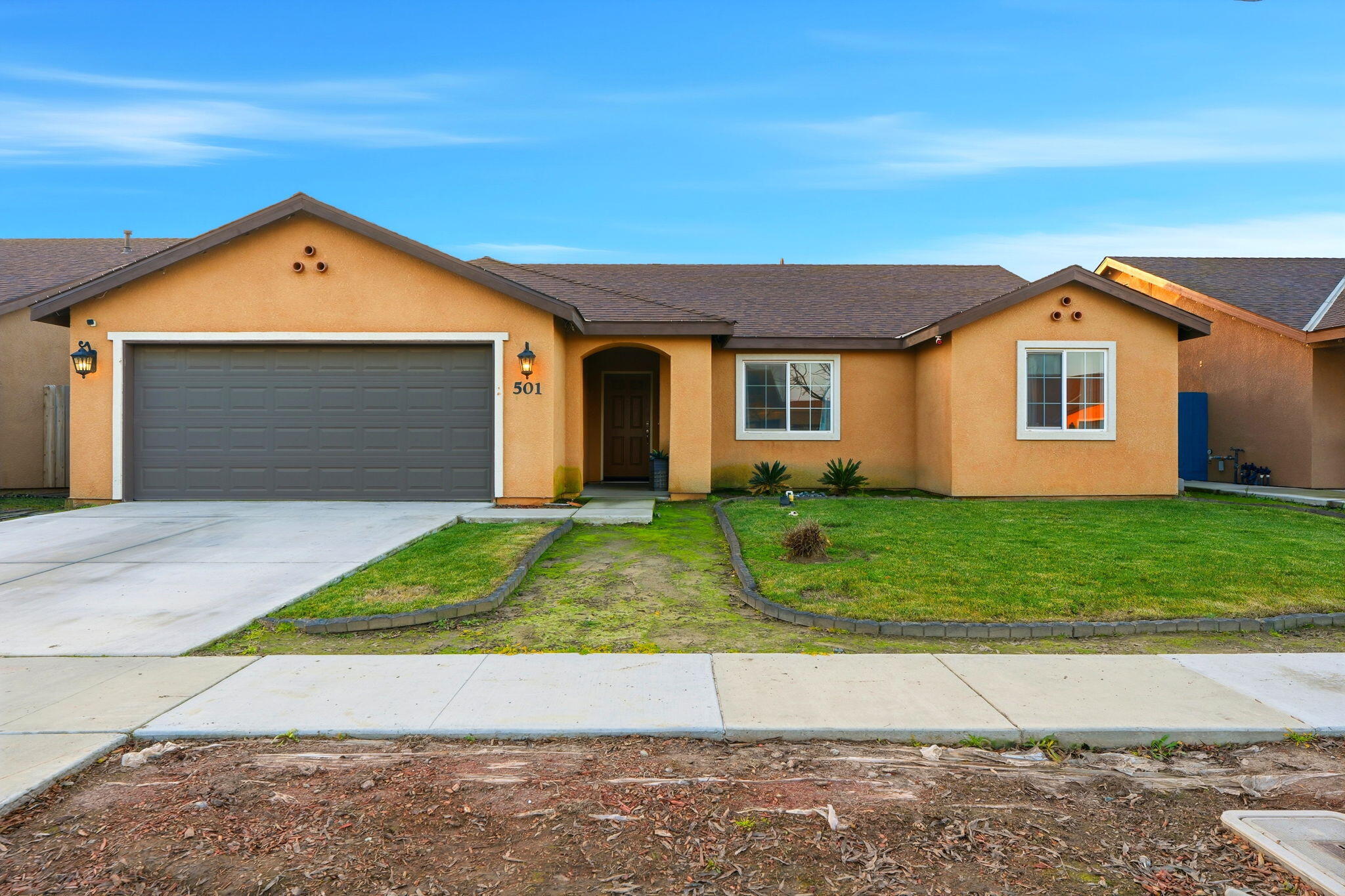 501 Alpha St, Tulare, CA 93274