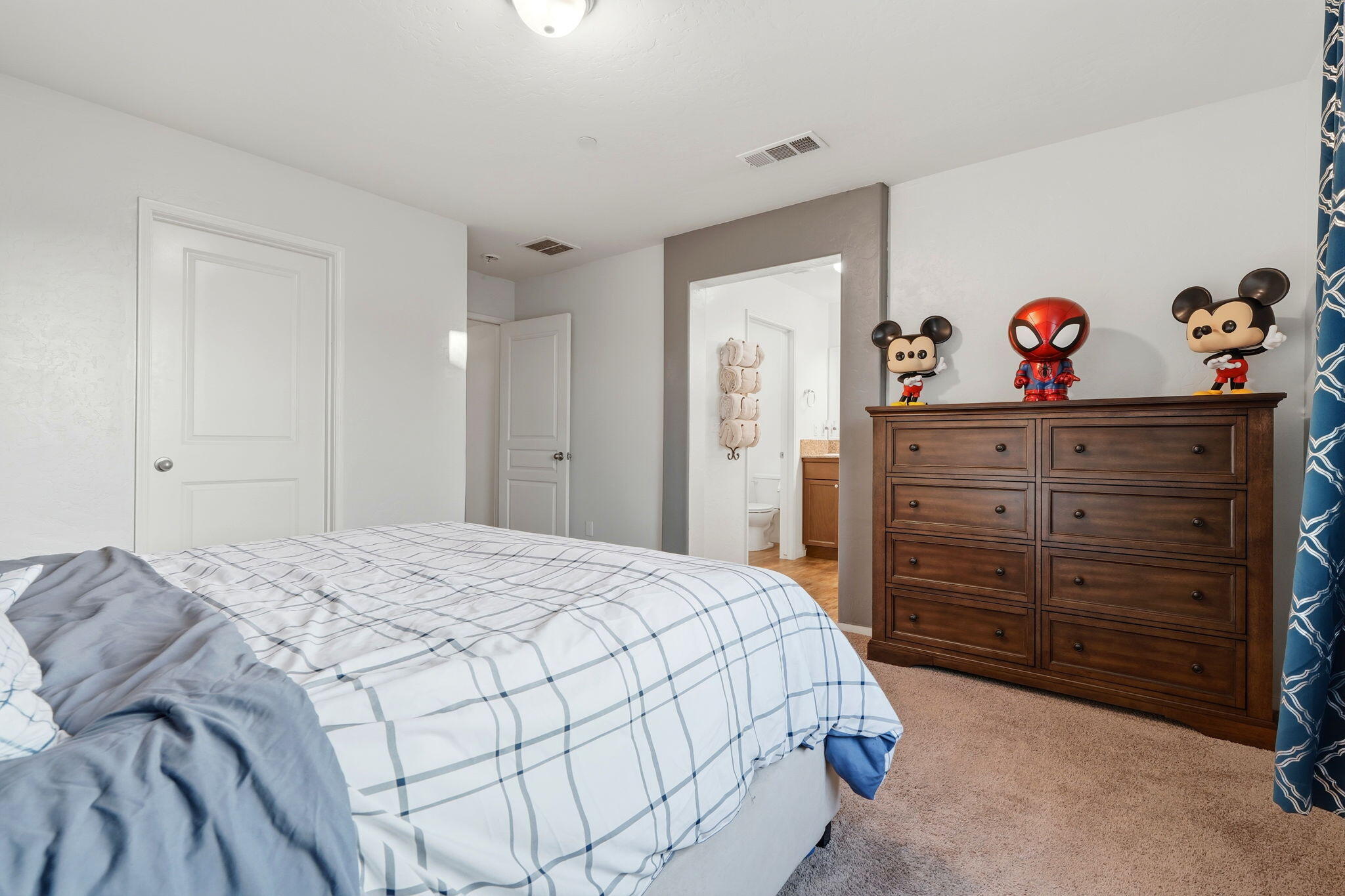 501 Alpha St, Tulare, CA 93274