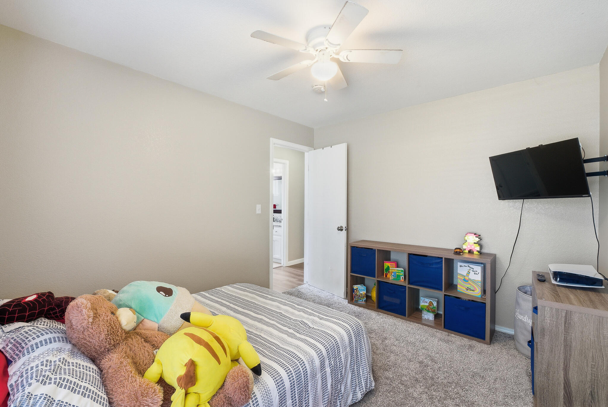 416 Jesse St, Exeter, CA 93221