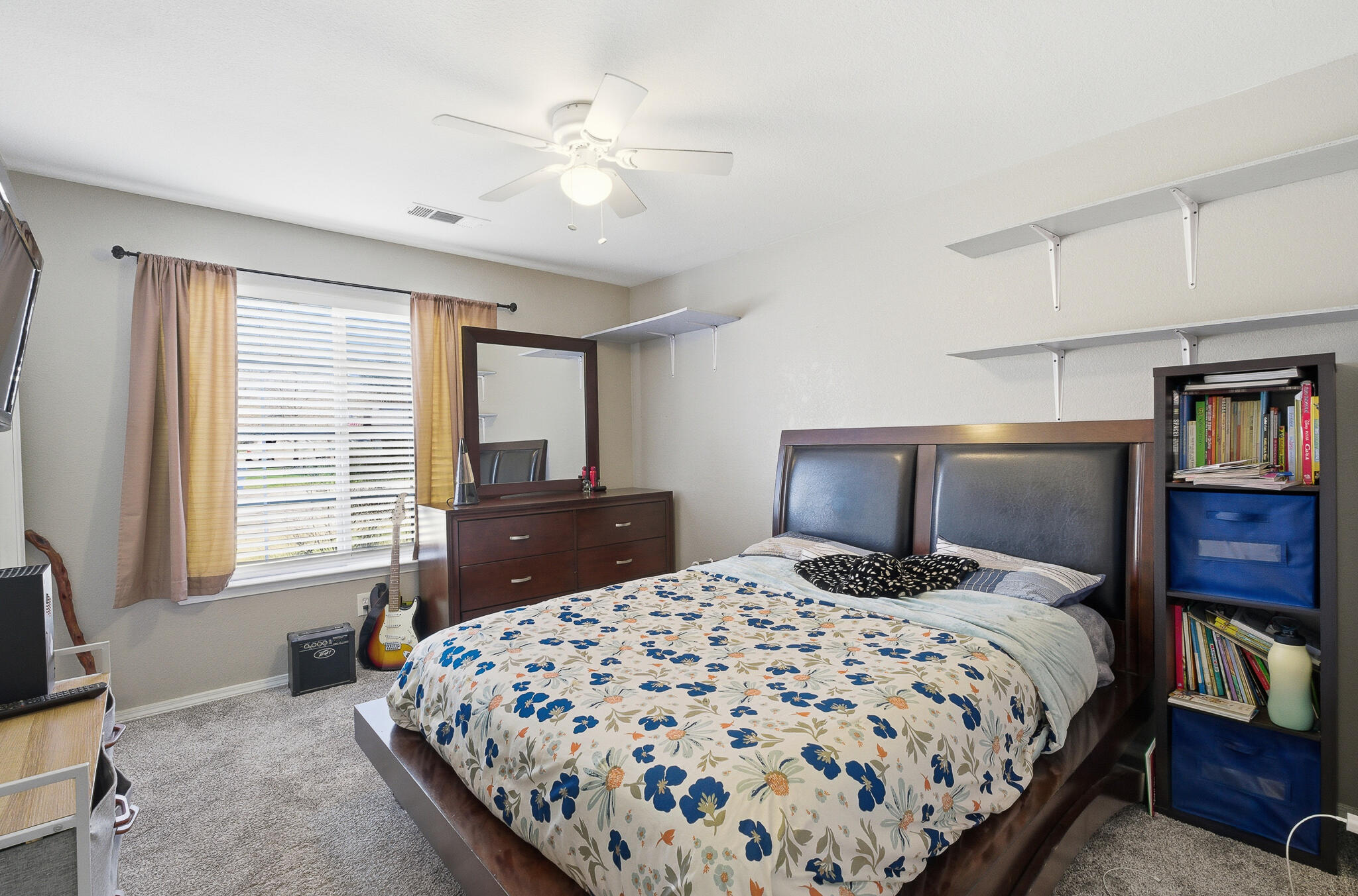 416 Jesse St, Exeter, CA 93221